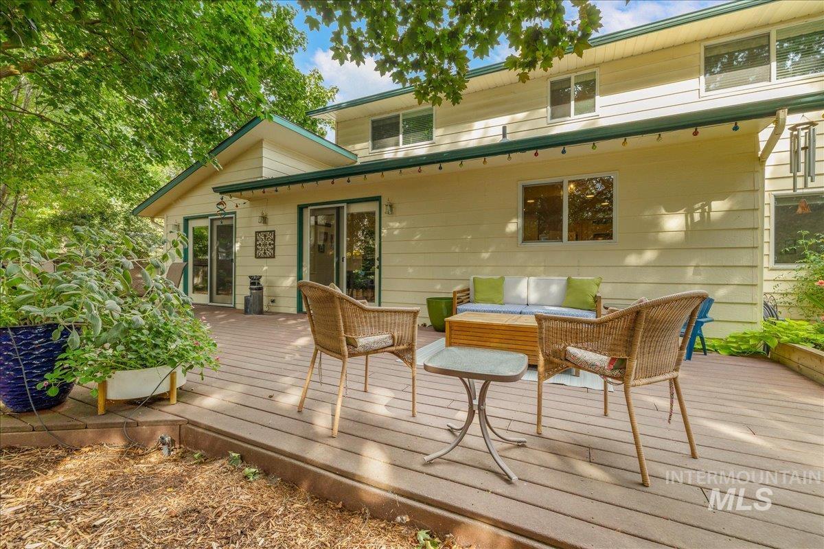 2887 S Snowflake Dr, Boise, Idaho 83706, 4 Bedrooms, 2.5 Bathrooms, Residential For Sale, Price $800,000,MLS 98999886