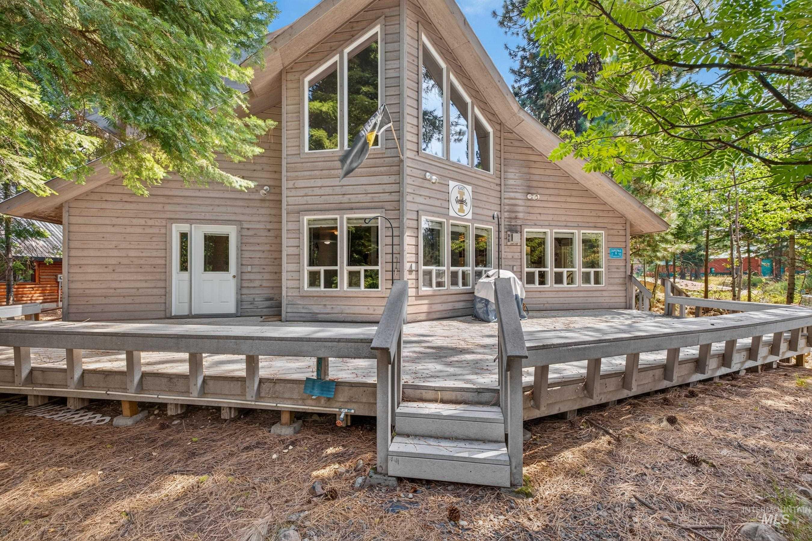 918 Fairway Drive, McCall, Idaho 83634, 3 Bedrooms, 2.5 Bathrooms, Residential For Sale, Price $899,000, 98999890