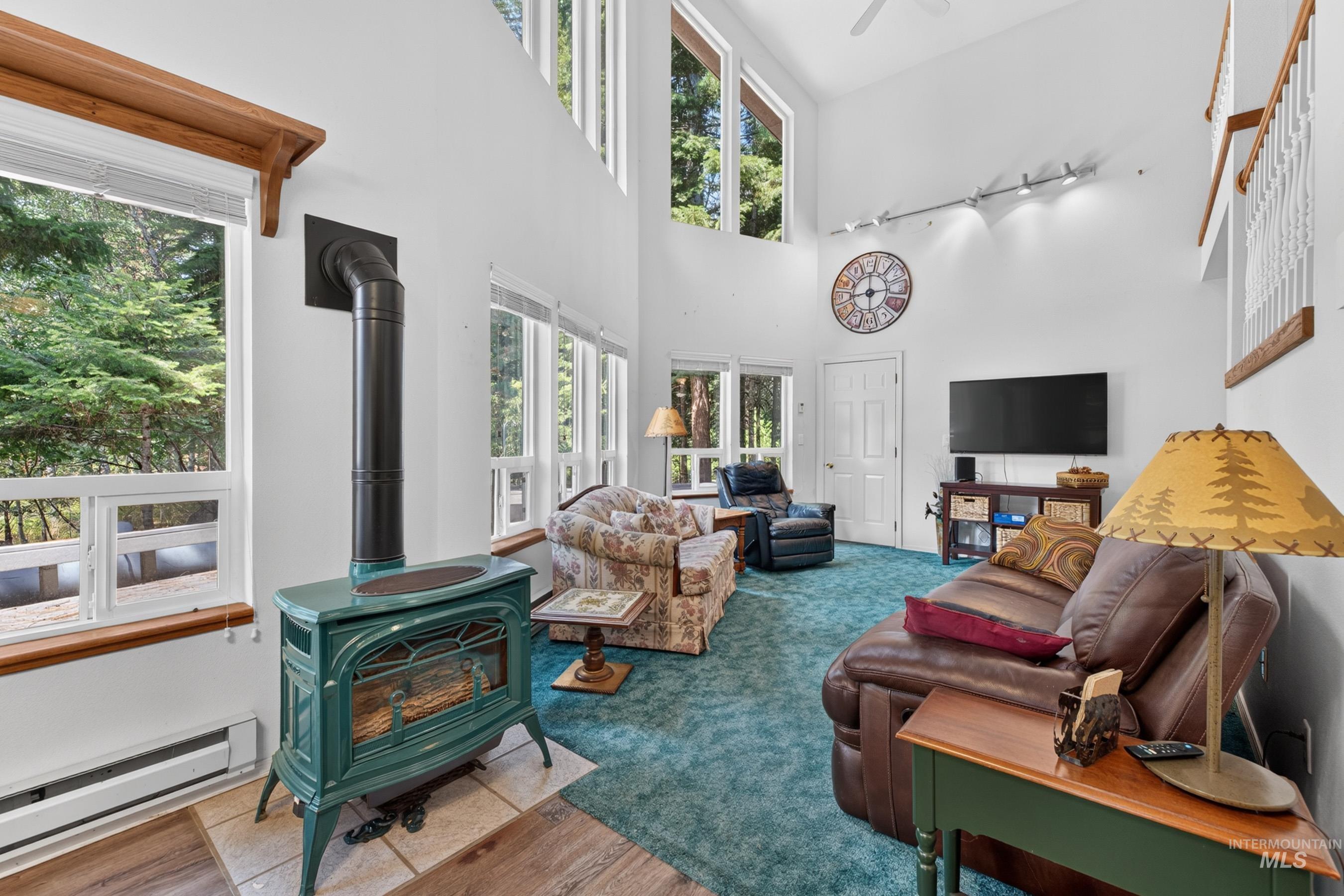 918 Fairway Drive, McCall, Idaho 83634, 3 Bedrooms, 2.5 Bathrooms, Residential For Sale, Price $899,000, 98999890