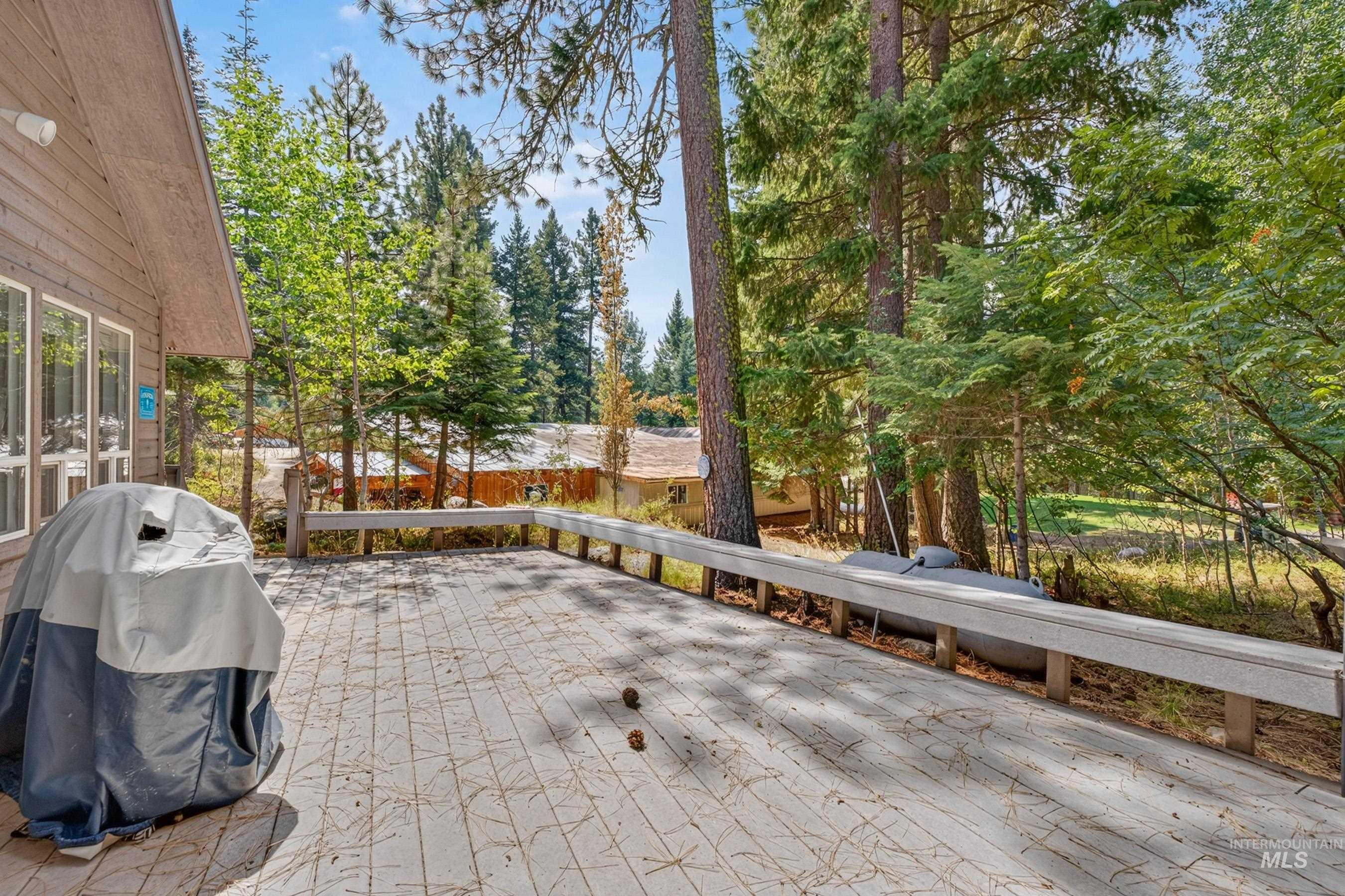 918 Fairway Drive, McCall, Idaho 83634, 3 Bedrooms, 2.5 Bathrooms, Residential For Sale, Price $899,000, 98999890