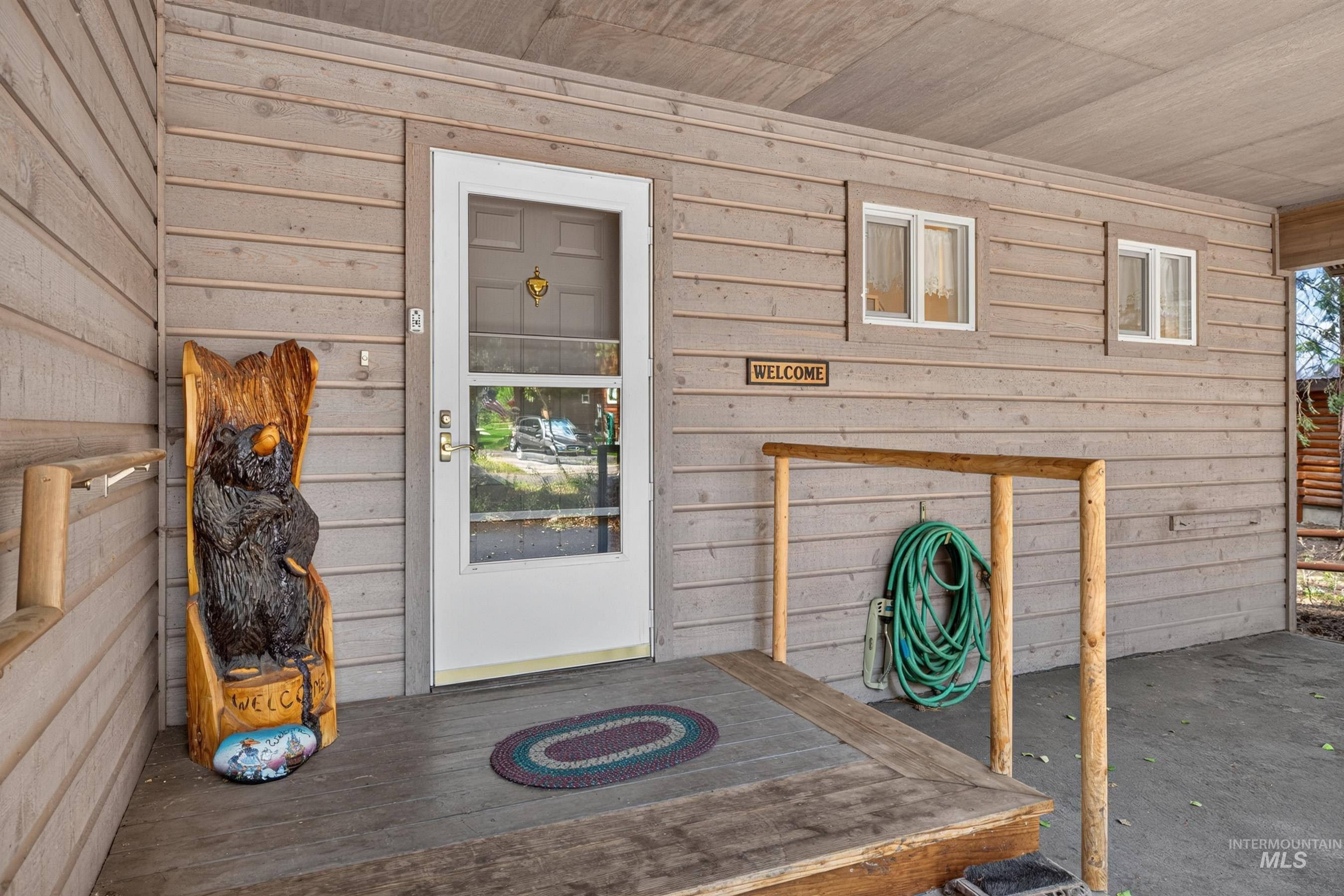 918 Fairway Drive, McCall, Idaho 83634, 3 Bedrooms, 2.5 Bathrooms, Residential For Sale, Price $899,000, 98999890