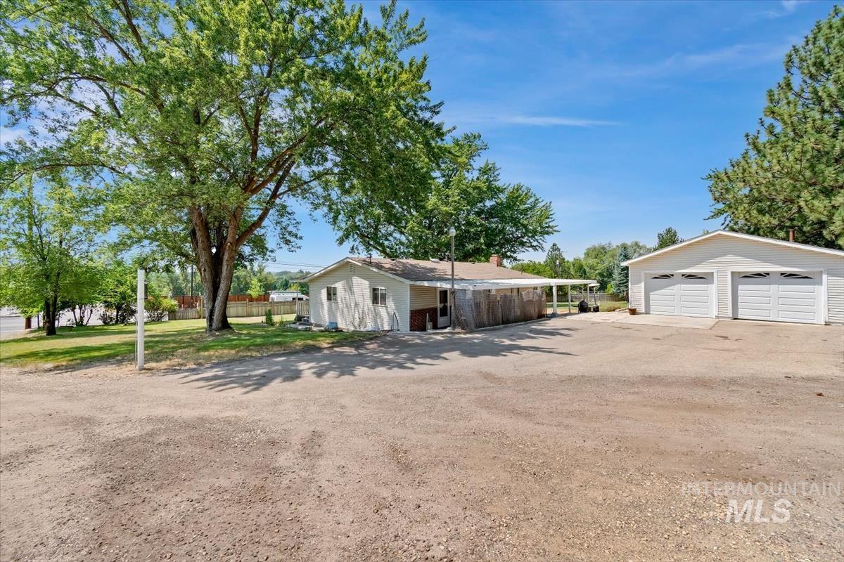 5810 W Hill Rd, Boise, Idaho 83703, 3 Bedrooms, 2 Bathrooms, Residential For Sale, Price $645,000,MLS 98999893
