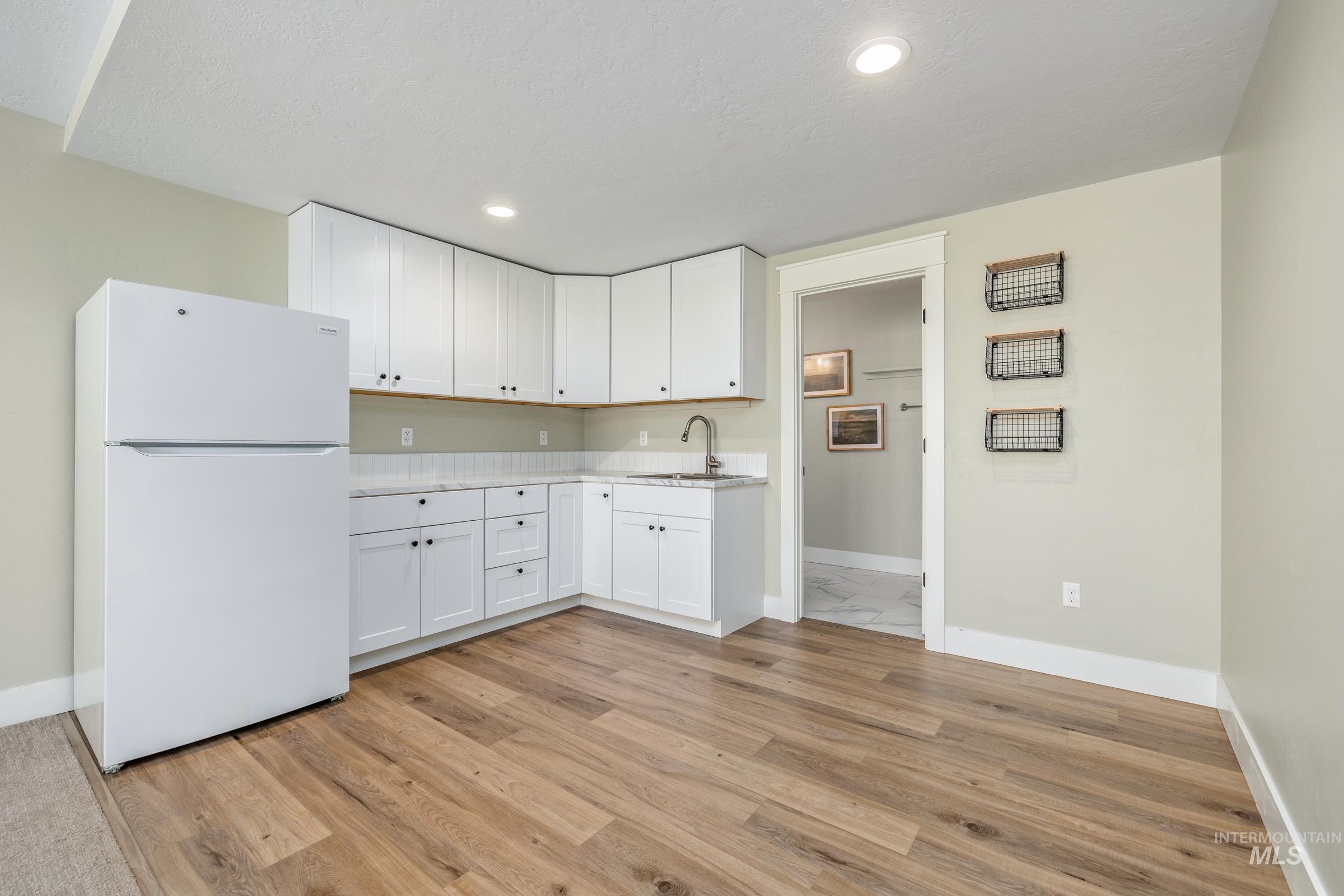 1768 N Annadale Way, Eagle, Idaho 83616, 5 Bedrooms, 4.5 Bathrooms, Residential For Sale, Price $1,099,900, 98999895