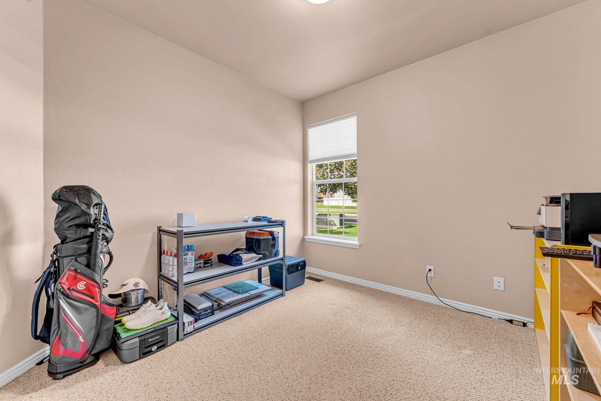 2002 Park View Dr, Twin Falls, Idaho 83301, 4 Bedrooms, 2 Bathrooms, Residential For Sale, Price $511,000,MLS 98999896
