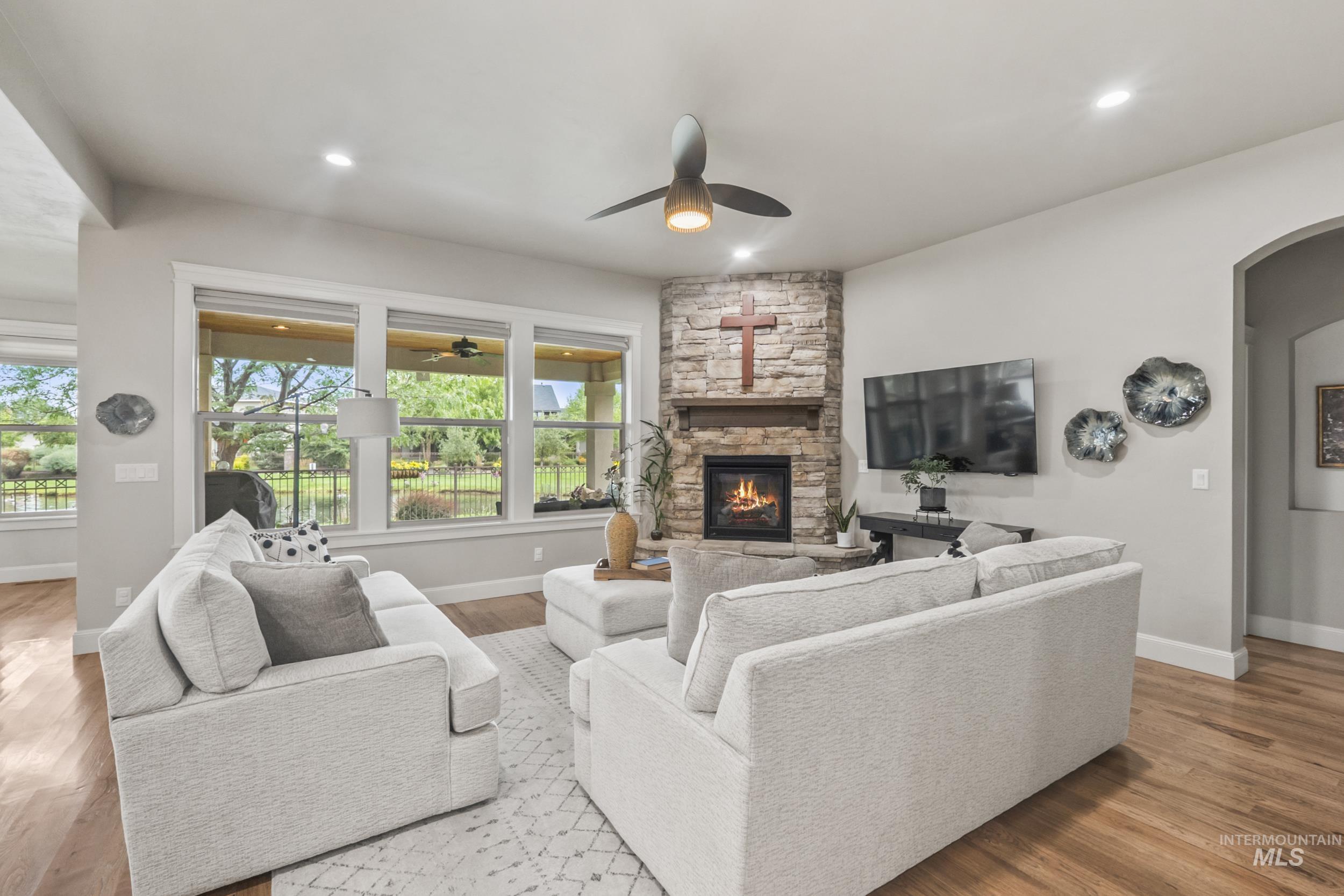 4128 W Bolton Dr, Eagle, Idaho 83616, 3 Bedrooms, 2.5 Bathrooms, Residential For Sale, Price $935,000, 98999897