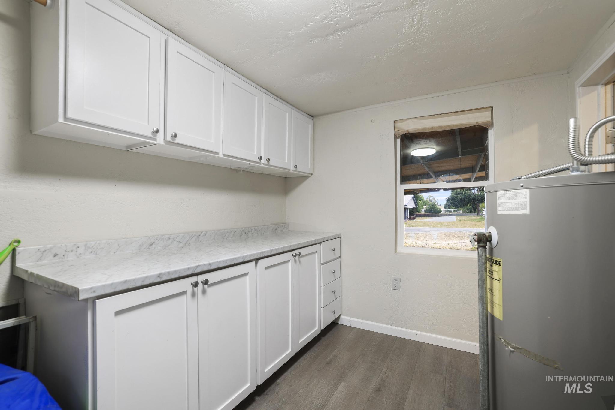230 2nd St, Hazelton, Idaho 83335, 4 Bedrooms, 1 Bathroom, Residential For Sale, Price $259,000, 98999898