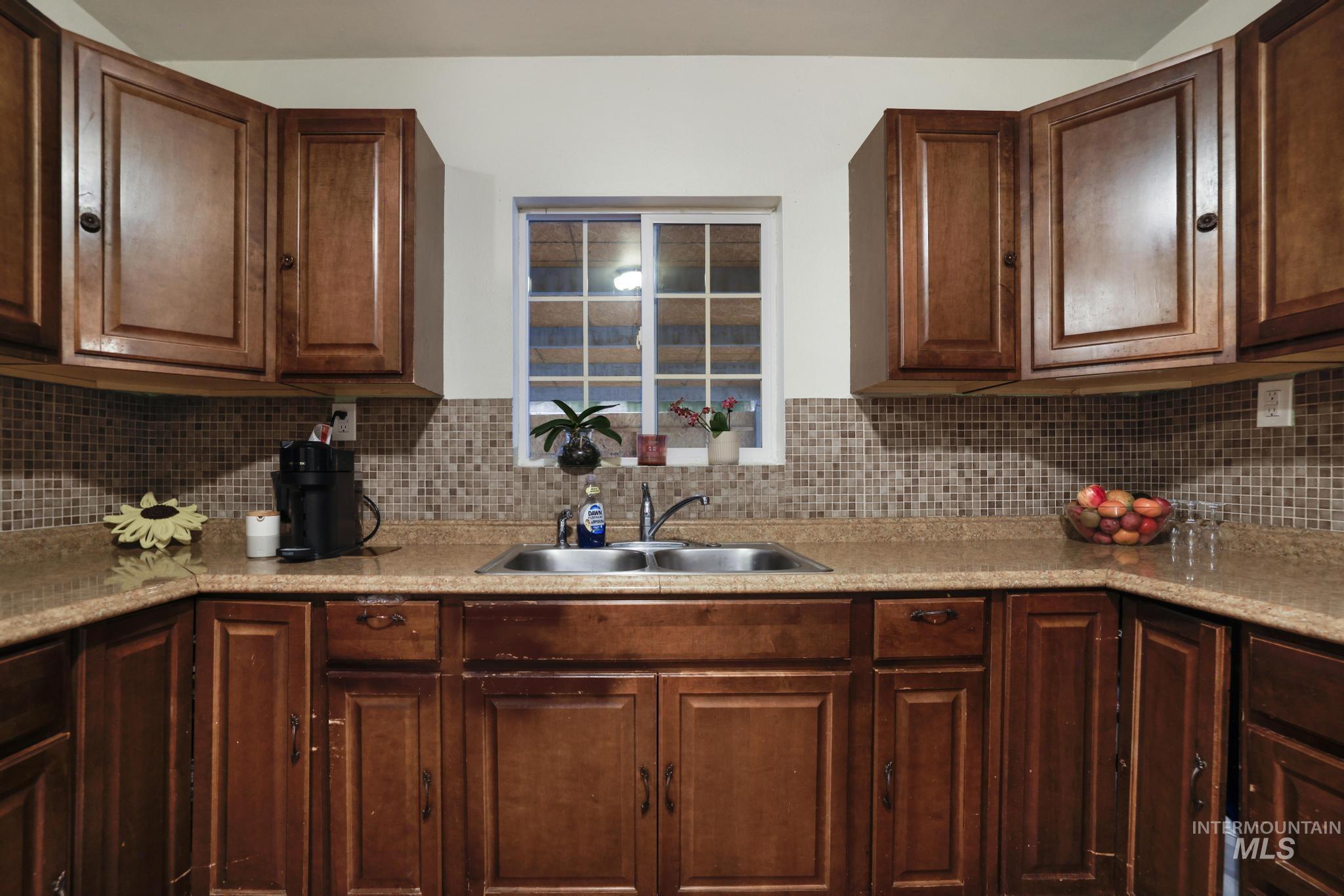 230 2nd St, Hazelton, Idaho 83335, 4 Bedrooms, 1 Bathroom, Residential For Sale, Price $259,000, 98999898