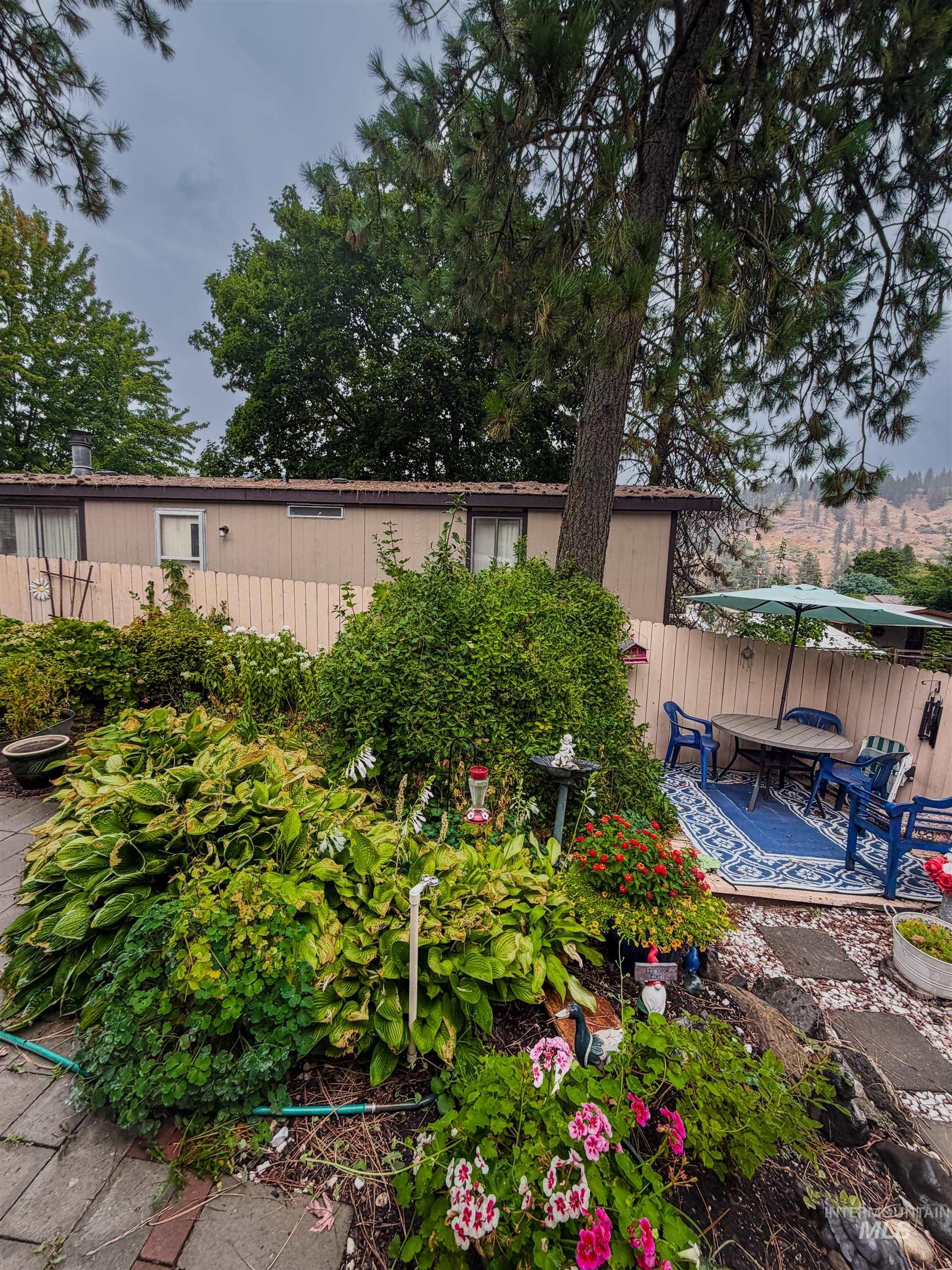 12779 Hartford, Orofino, Idaho 83544, 3 Bedrooms, 1 Bathroom, Residential For Sale, Price $200,000, 98999899