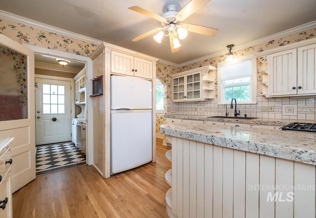 2721 W Cassia St, Boise, Idaho 83705, 4 Bedrooms, 2 Bathrooms, Residential For Sale, Price $605,000, 98999900
