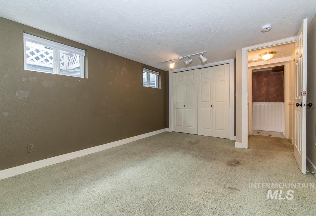 2721 W Cassia St, Boise, Idaho 83705, 4 Bedrooms, 2 Bathrooms, Residential For Sale, Price $605,000, 98999900