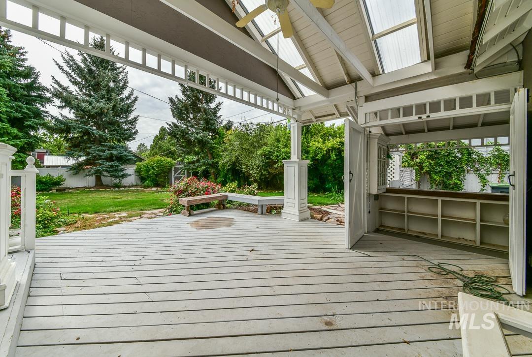 2721 W Cassia St, Boise, Idaho 83705, 4 Bedrooms, 2 Bathrooms, Residential For Sale, Price $605,000, 98999900