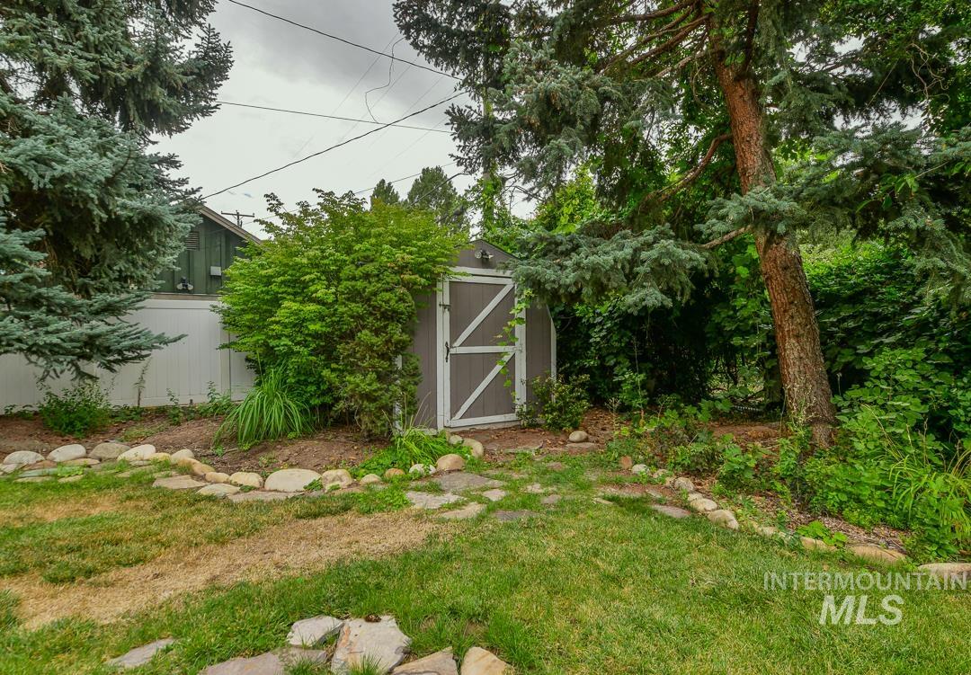 2721 W Cassia St, Boise, Idaho 83705, 4 Bedrooms, 2 Bathrooms, Residential For Sale, Price $605,000, 98999900