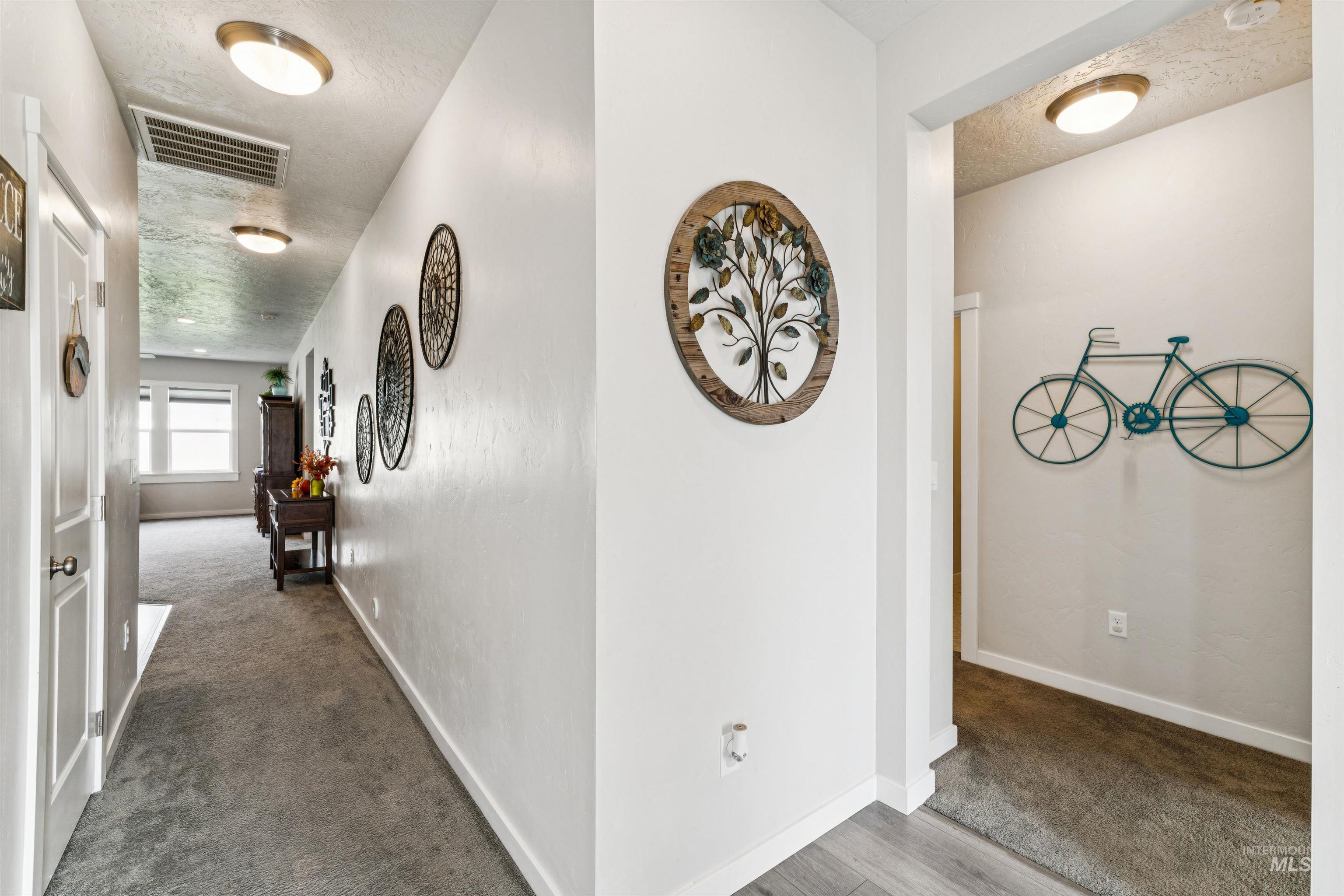 188 N Bay Haven Ave, Kuna, Idaho 83634, 3 Bedrooms, 2 Bathrooms, Residential For Sale, Price $418,000, 98999904