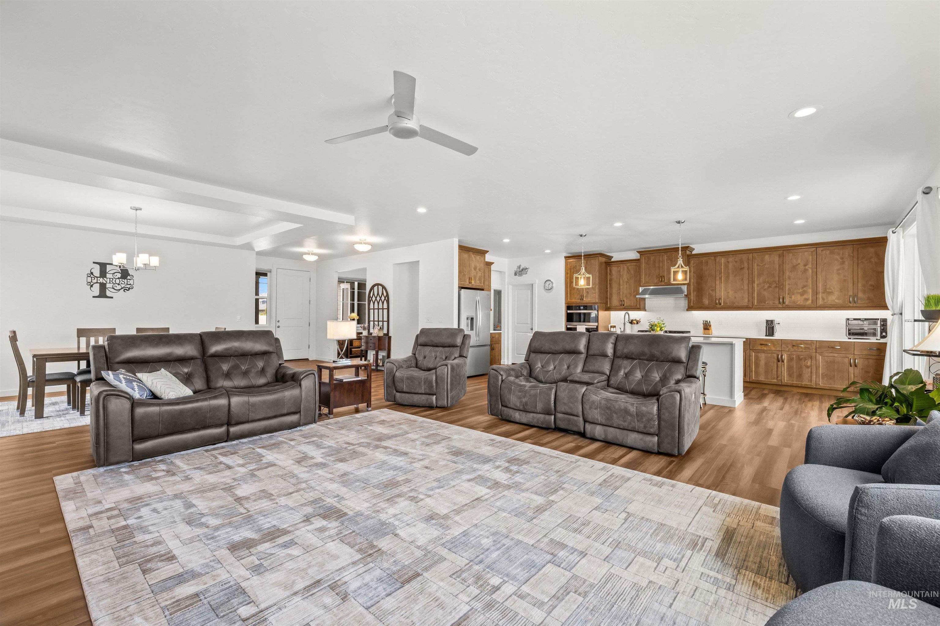 17625 N Eldorado Ave, Nampa, Idaho 83687, 3 Bedrooms, 2.5 Bathrooms, Residential For Sale, Price $675,000, 98999905