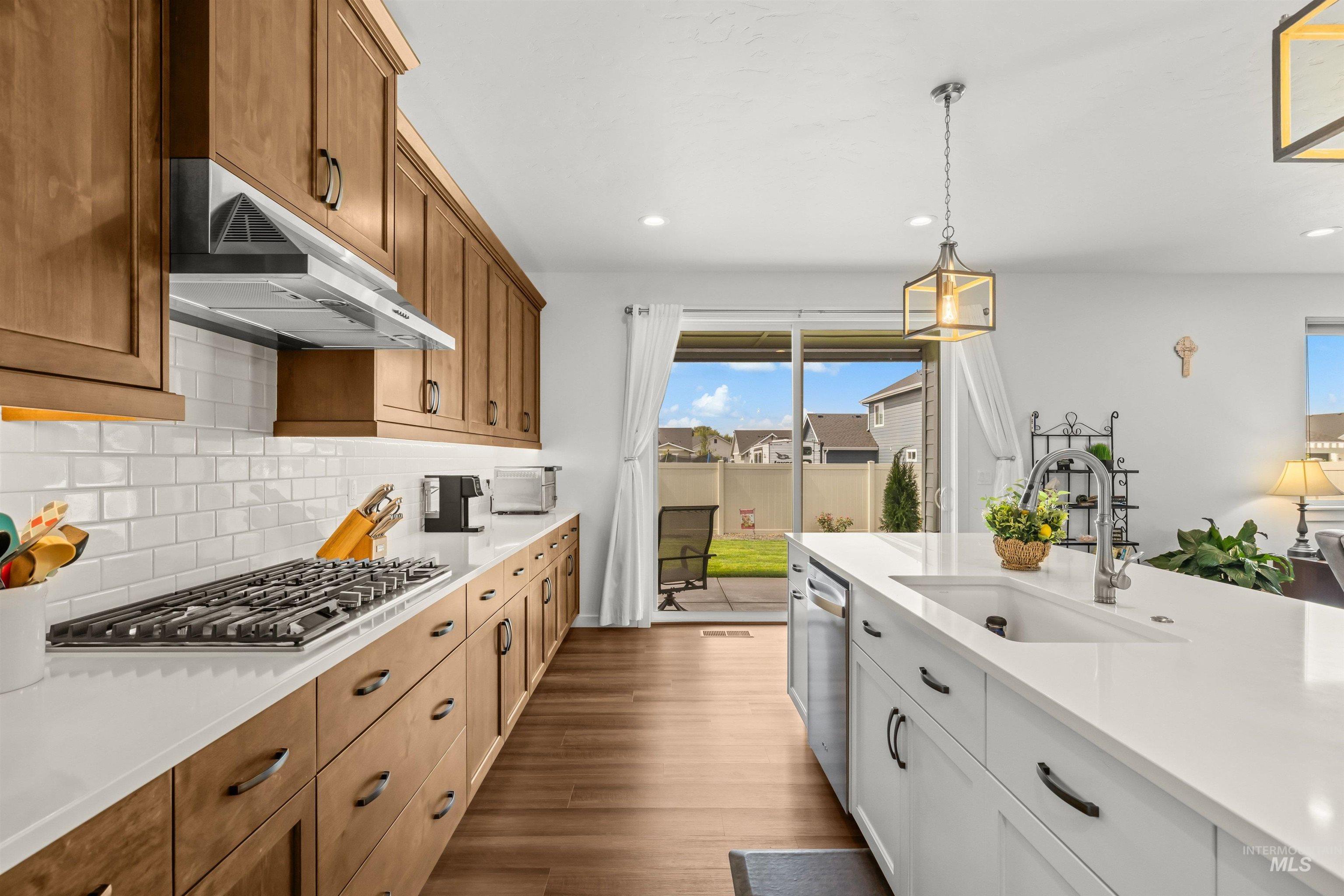 17625 N El Dorado Ave, Nampa, Idaho 83687, 3 Bedrooms, 2.5 Bathrooms, Residential For Sale, Price $675,000,MLS 98999905