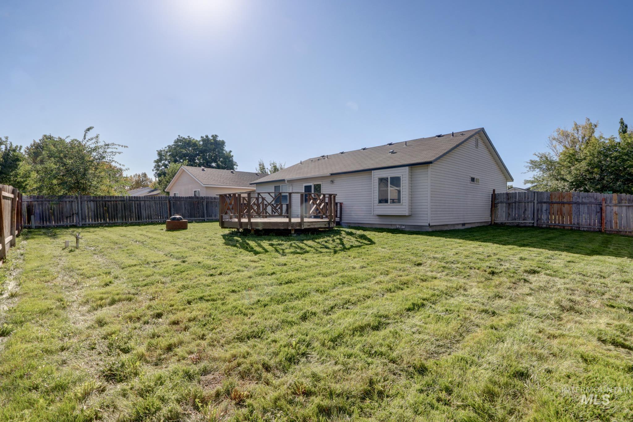 1914 W Curlew, Nampa, Idaho 83651, 3 Bedrooms, 2 Bathrooms, Residential For Sale, Price $334,900, 98999906