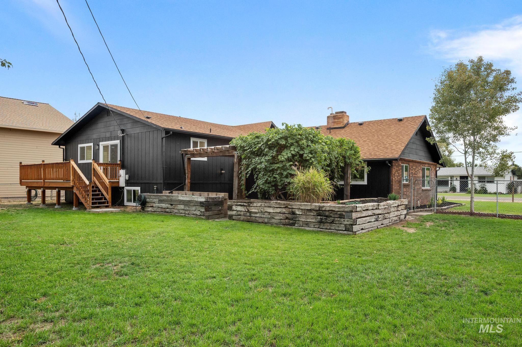 10520 W Arnold Rd, Boise, Idaho 83714, 4 Bedrooms, 3 Bathrooms, Residential For Sale, Price $600,000, 98999907