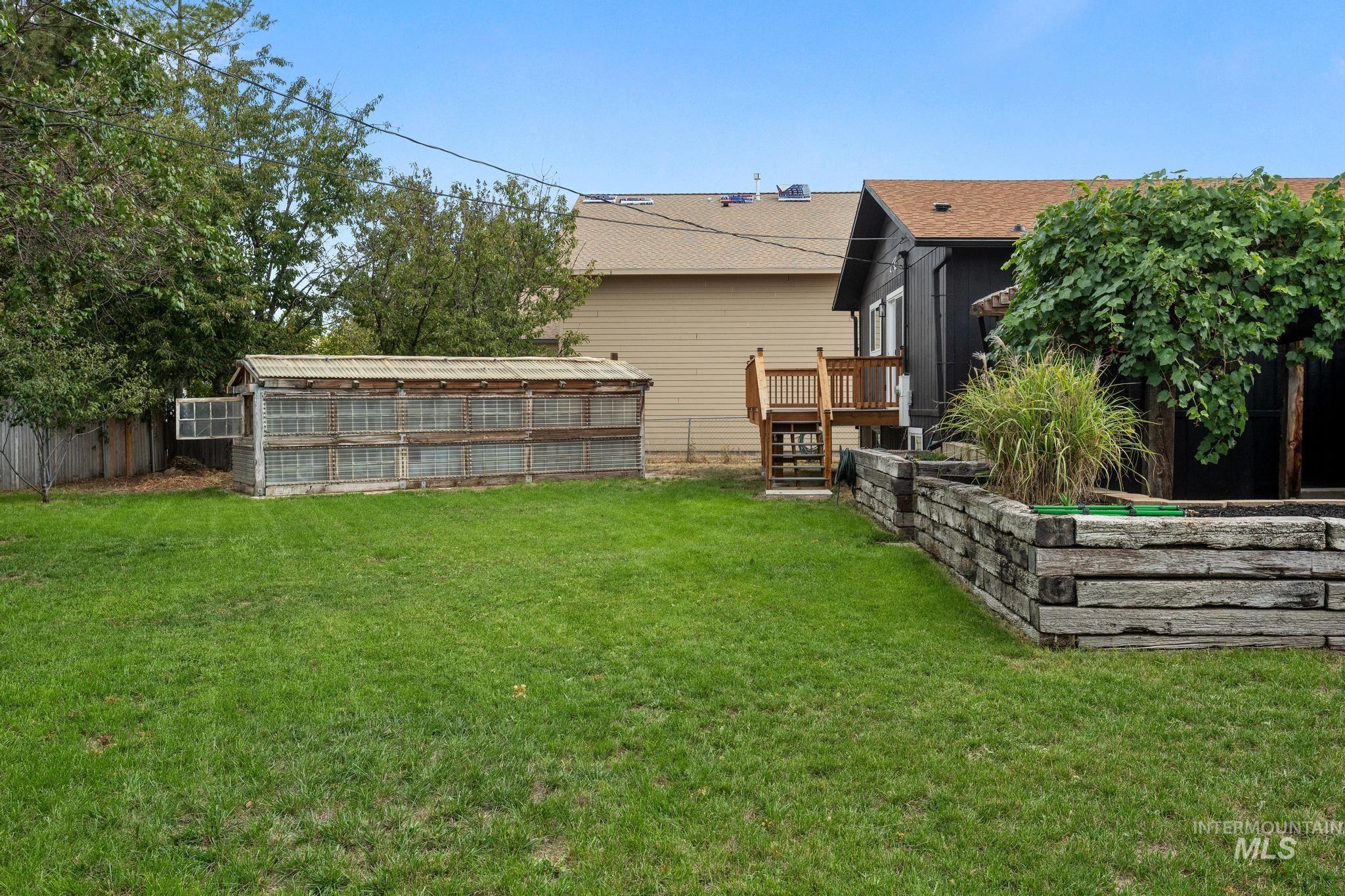 10520 W Arnold Rd, Boise, Idaho 83714, 4 Bedrooms, 3 Bathrooms, Residential For Sale, Price $600,000, 98999907