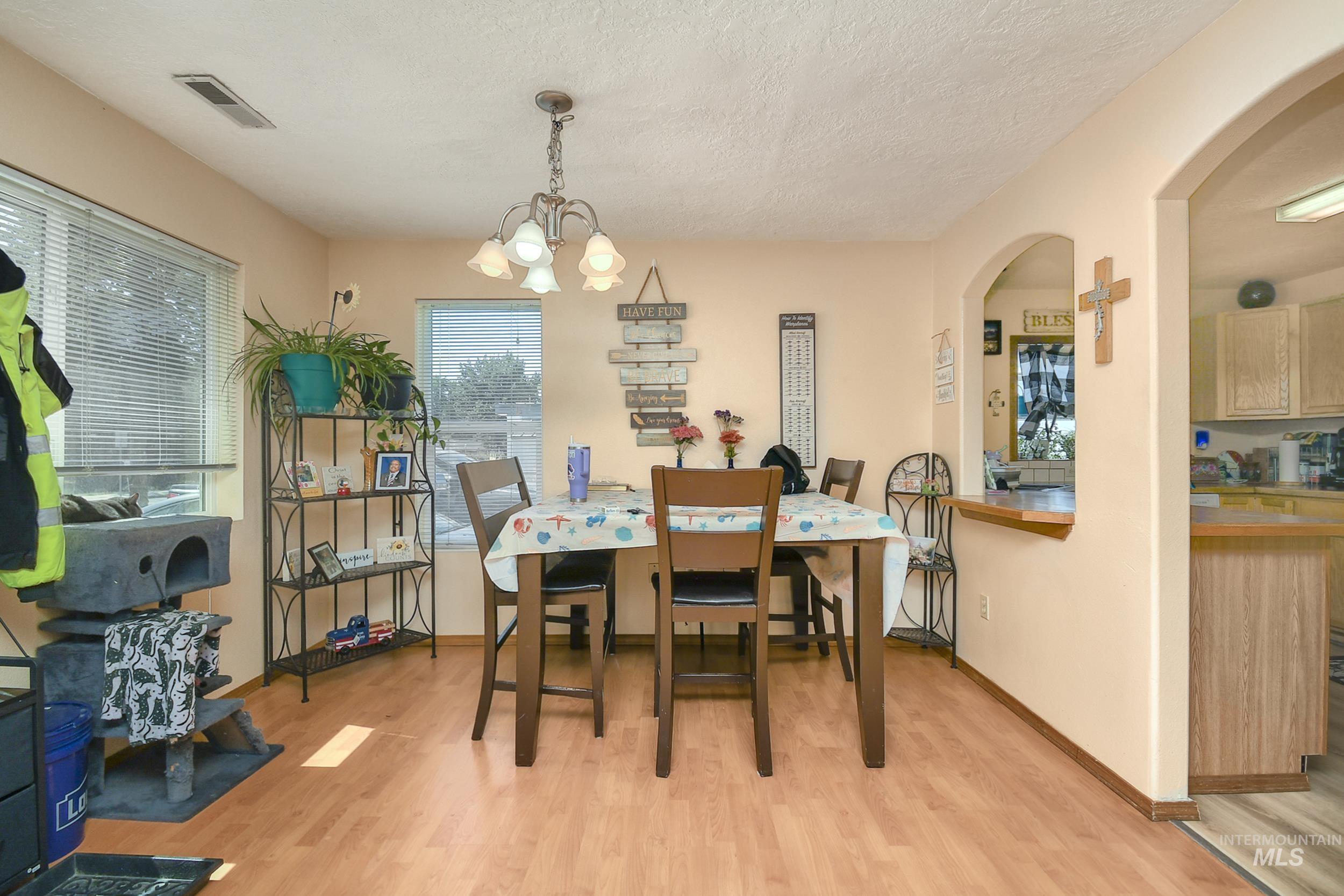 4382 N Adams St, Garden City, Idaho 83714, 2 Bedrooms, 2 Bathrooms, Residential For Sale, Price $369,000, 98999910