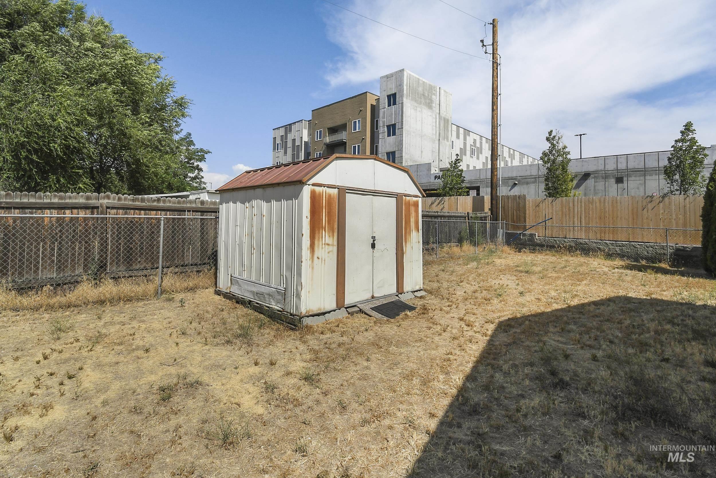 4382 N Adams St, Garden City, Idaho 83714, 2 Bedrooms, 2 Bathrooms, Residential For Sale, Price $369,000, 98999910