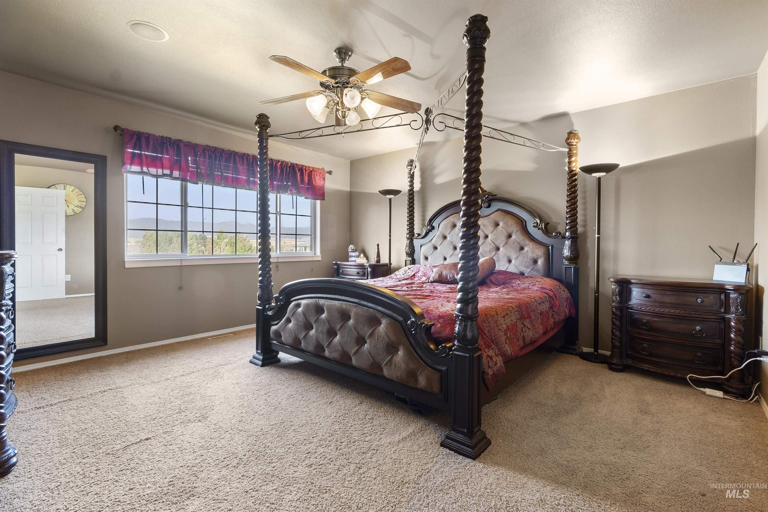 1060 Canterwood, Moscow, Idaho 83843, 5 Bedrooms, 2 Bathrooms, Residential For Sale, Price $699,000,MLS 98999911