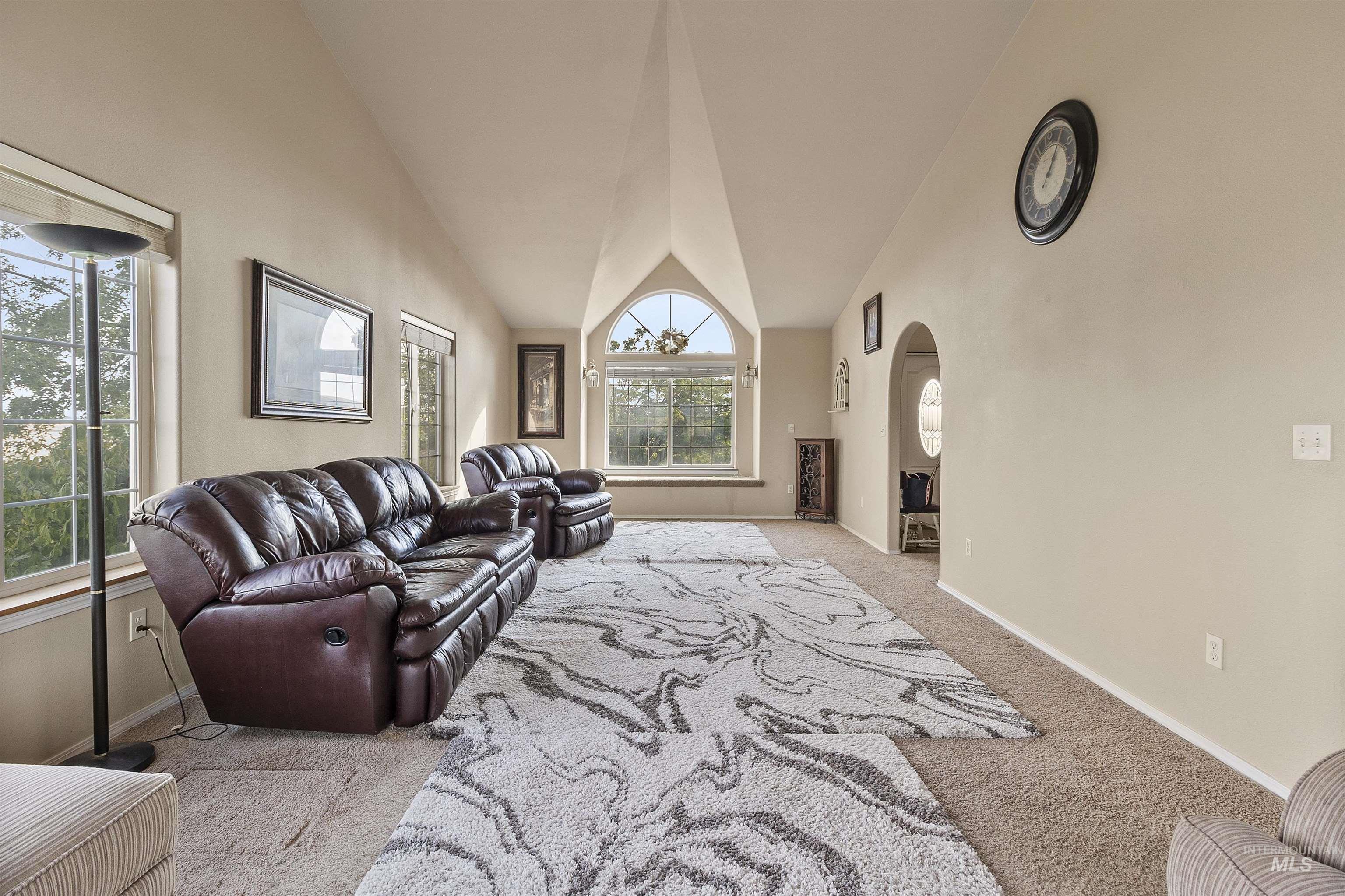 1060 Canterwood, Moscow, Idaho 83843, 5 Bedrooms, 2 Bathrooms, Residential For Sale, Price $699,000,MLS 98999911