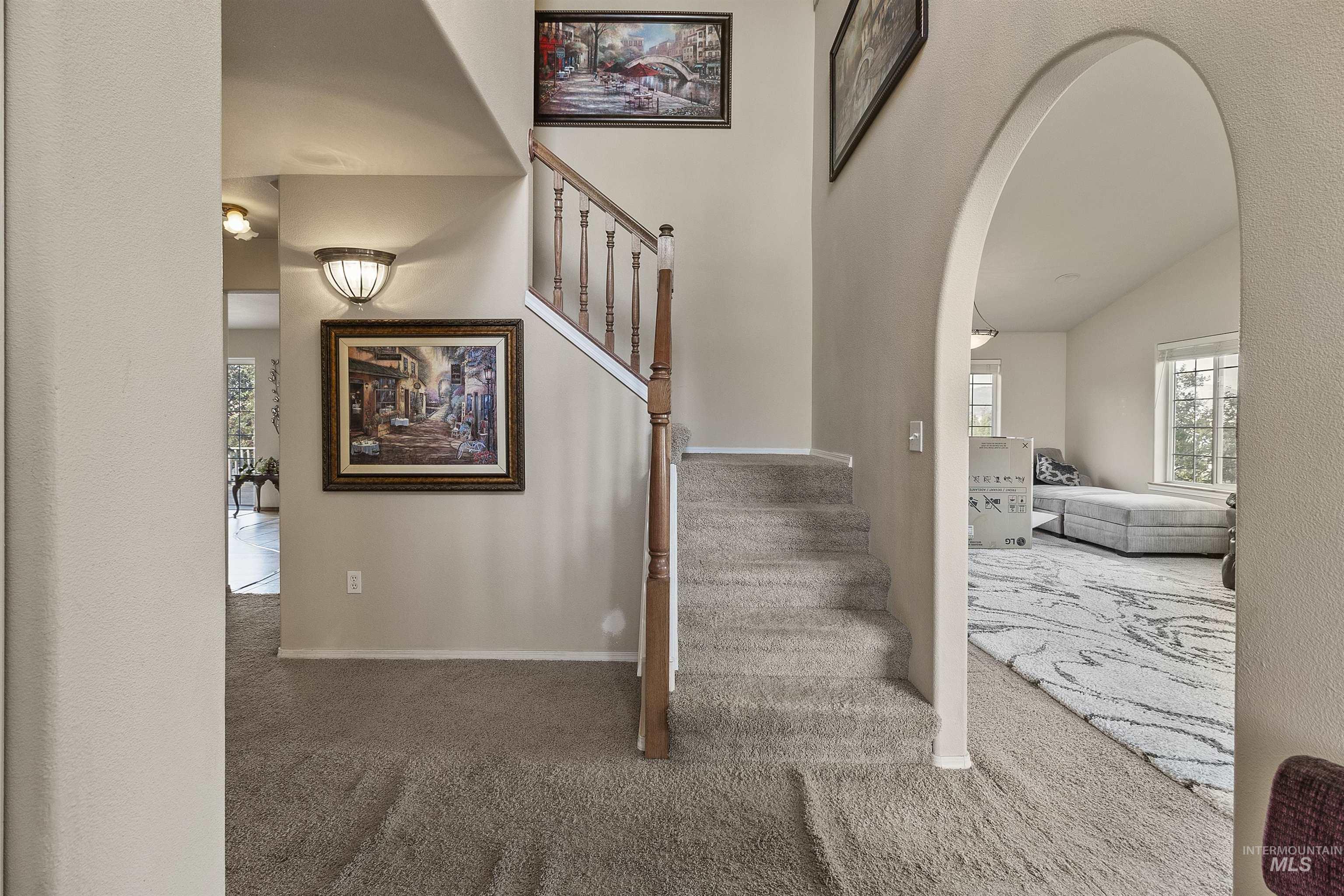 1060 Canterwood, Moscow, Idaho 83843, 5 Bedrooms, 2 Bathrooms, Residential For Sale, Price $699,000,MLS 98999911