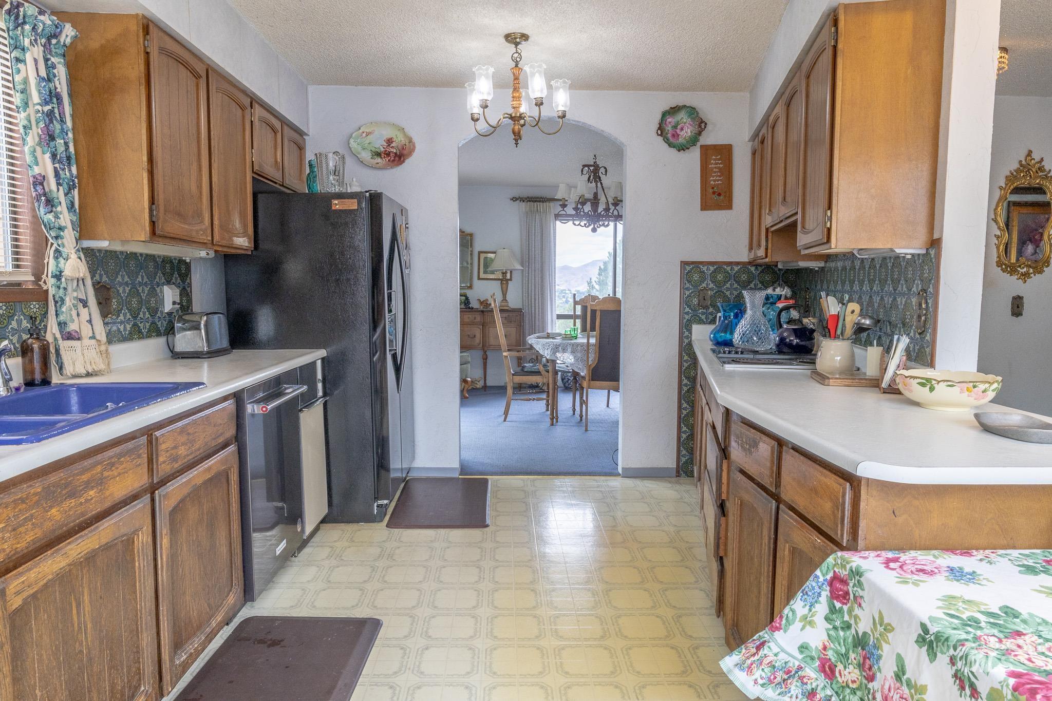 3811 Country Club Dr, Lewiston, Idaho 83501, 4 Bedrooms, 4 Bathrooms, Residential For Sale, Price $794,000,MLS 98999915