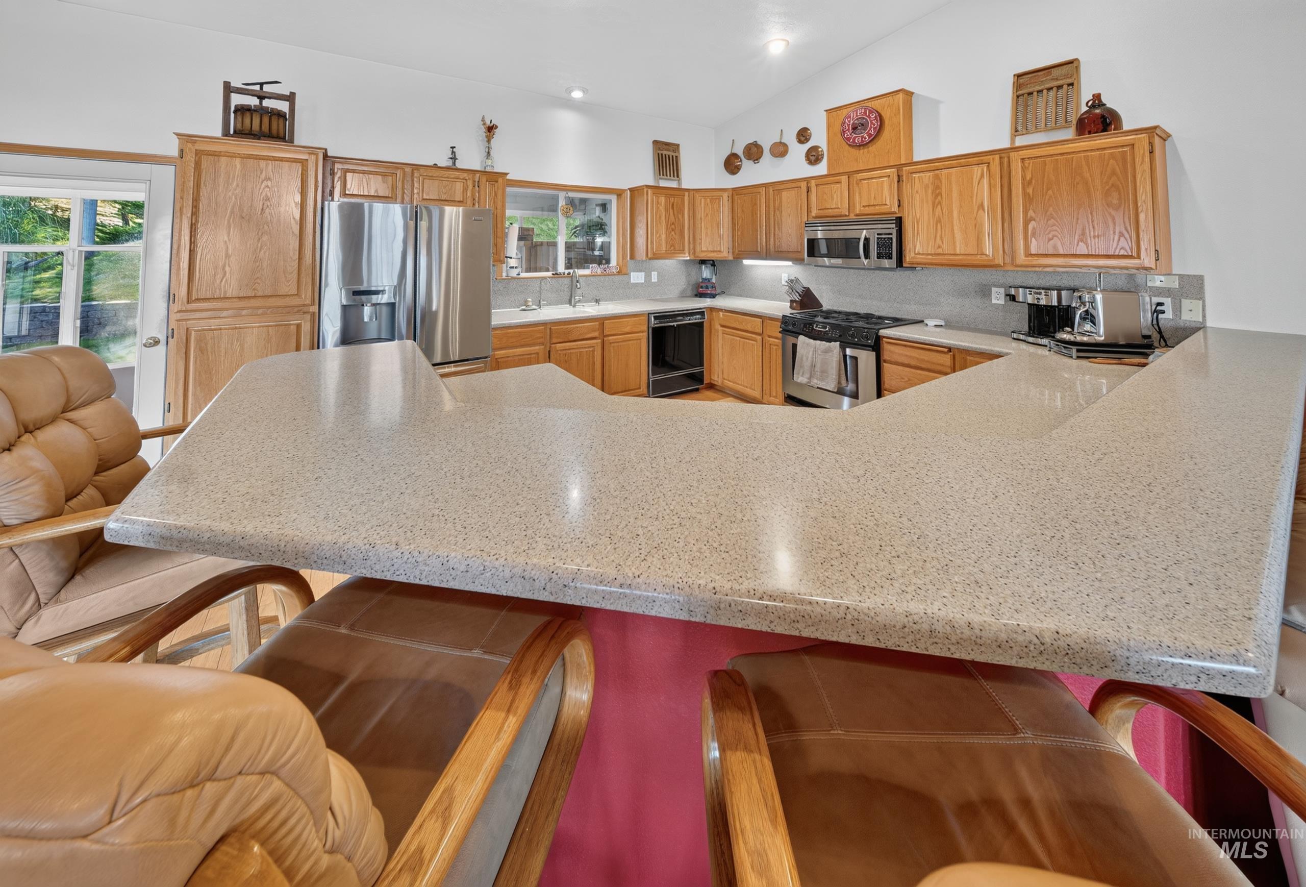 5540 Finley Rd, Fruitland, Idaho 83619, 3 Bedrooms, 2 Bathrooms, Residential For Sale, Price $1,350,000, 98999916