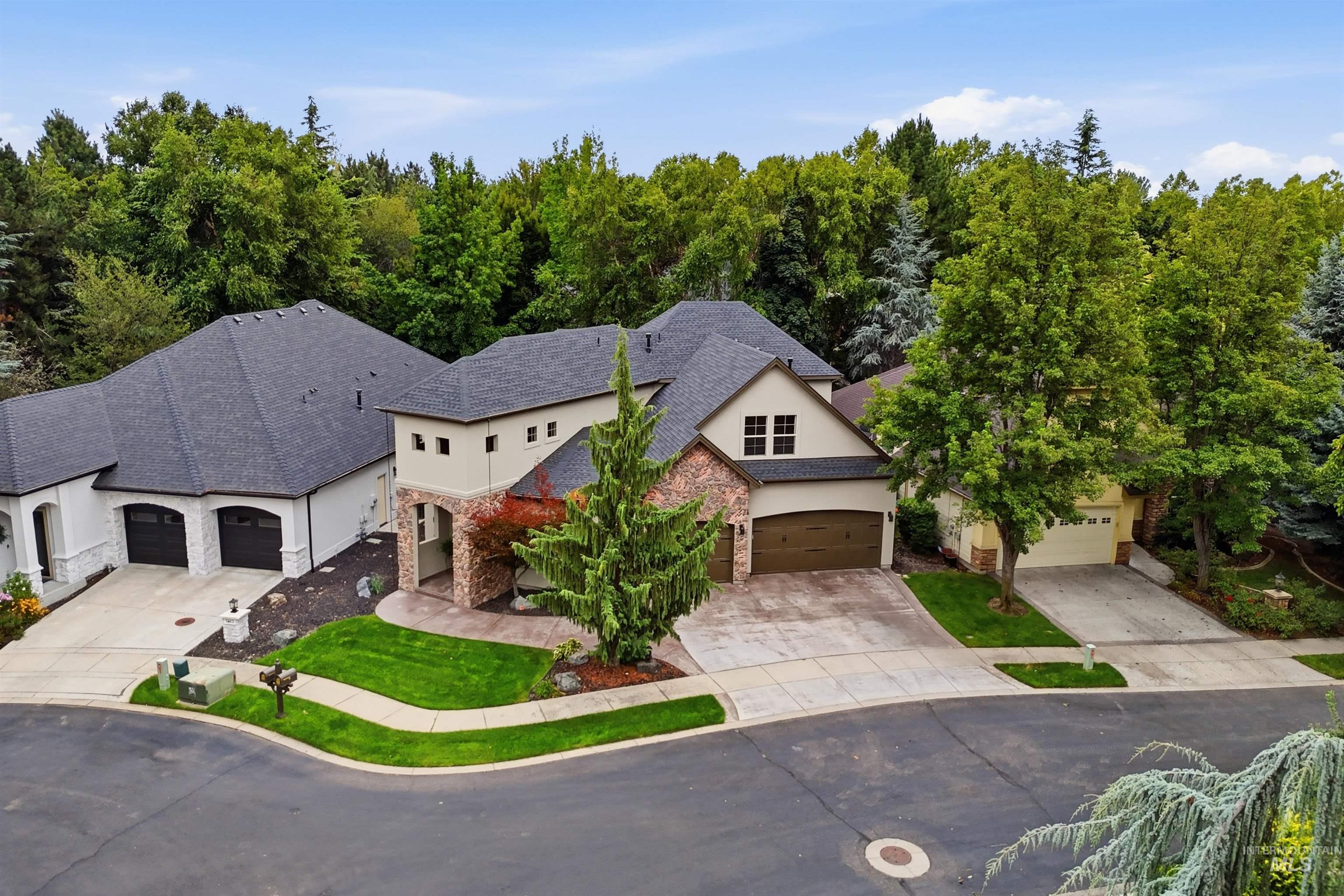 1650 S Stream Pointe Ln, Eagle, Idaho 83616, 3 Bedrooms, 2.5 Bathrooms, Residential For Sale, Price $998,000, 98999919