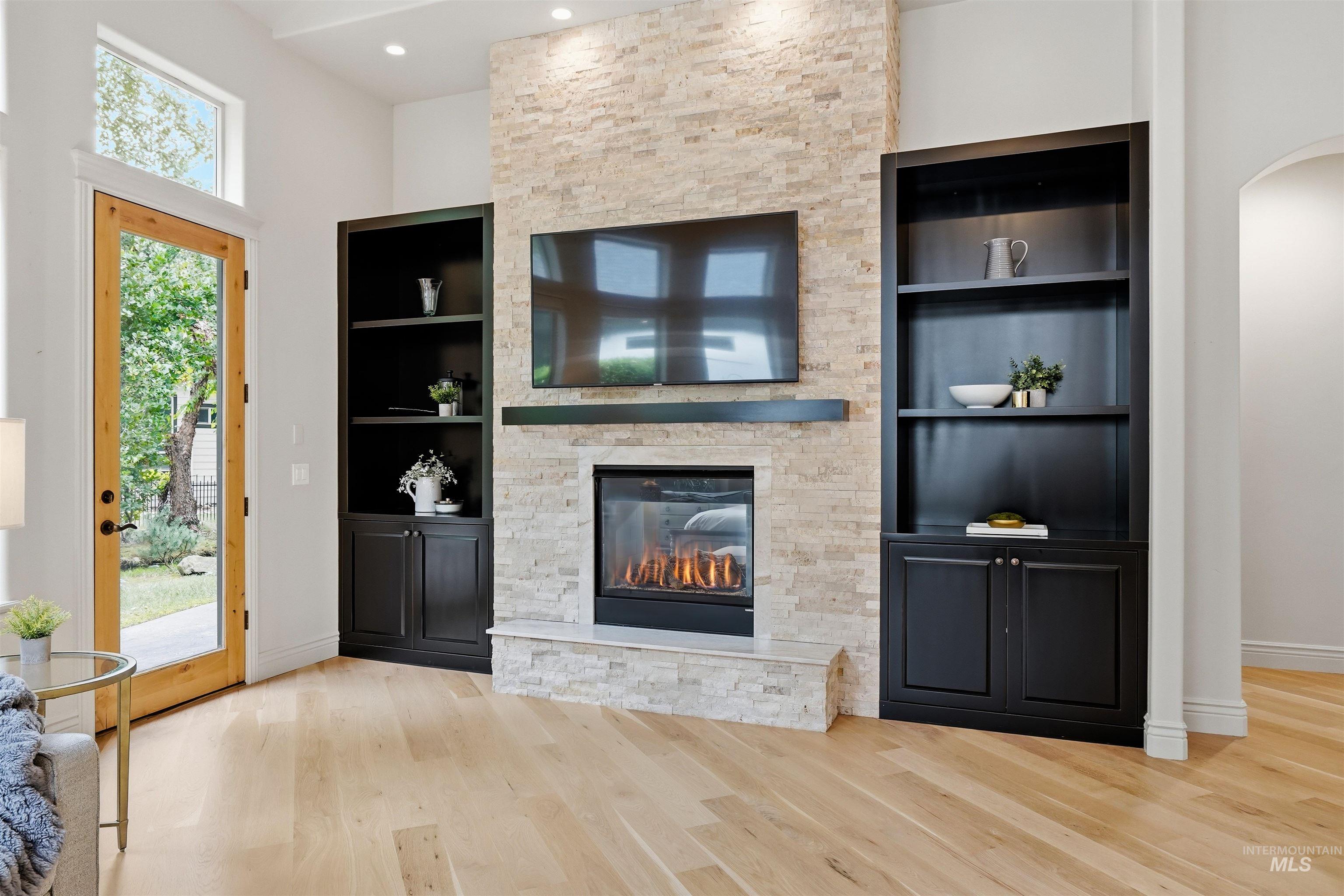 1650 S Stream Pointe Ln, Eagle, Idaho 83616, 3 Bedrooms, 2.5 Bathrooms, Residential For Sale, Price $998,000, 98999919