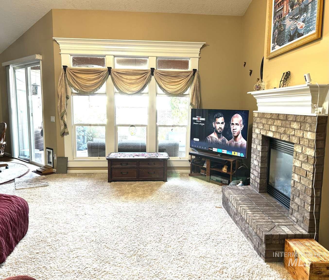 3738 N Hollymount Way, Meridian, Idaho 83646, 3 Bedrooms, 2 Bathrooms, Residential For Sale, Price $624,900, 98999924