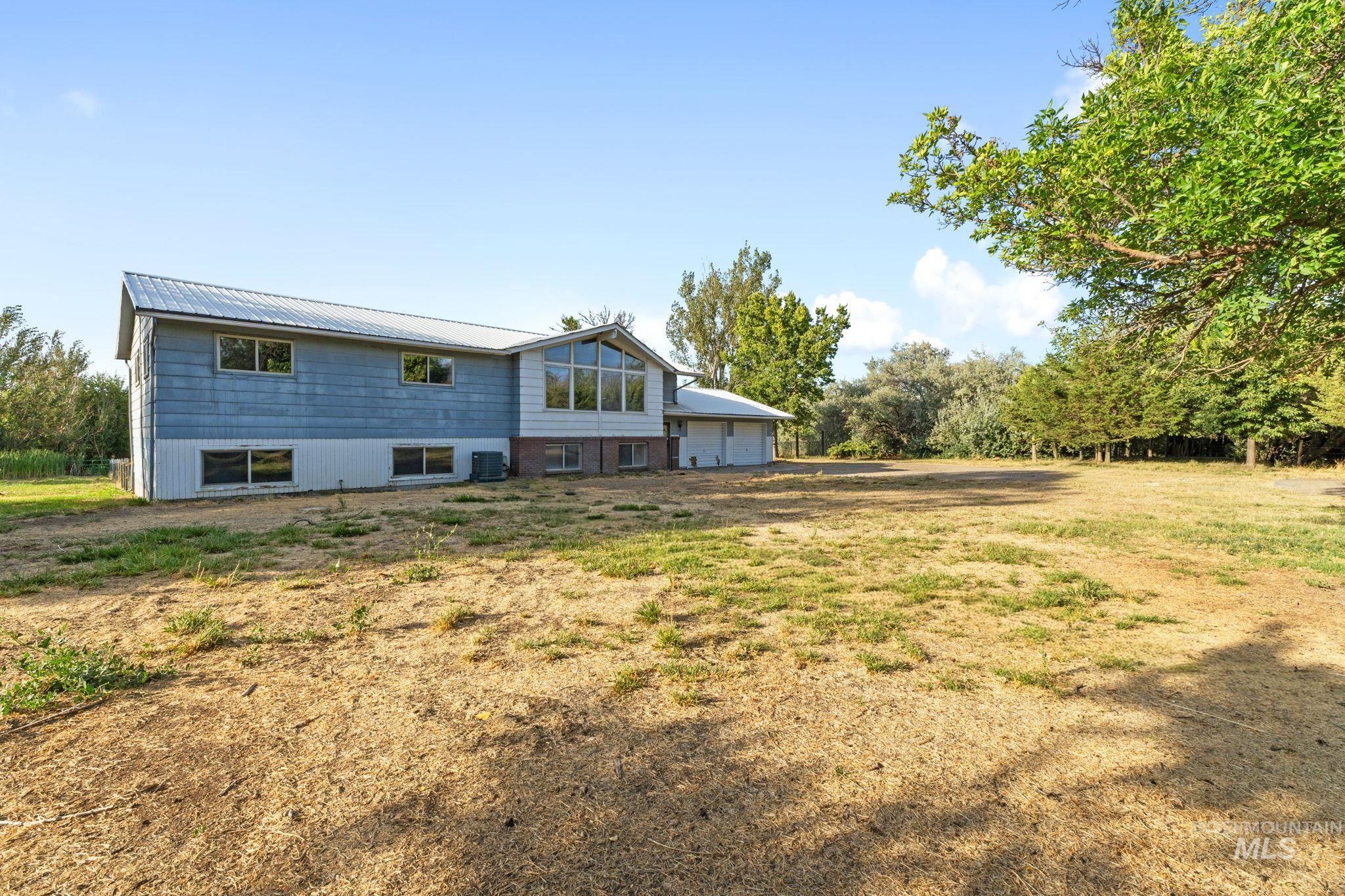 1296 E 4400 N, Buhl, Idaho 83316, 5 Bedrooms, 3 Bathrooms, Residential For Sale, Price $20,000,MLS 98999925
