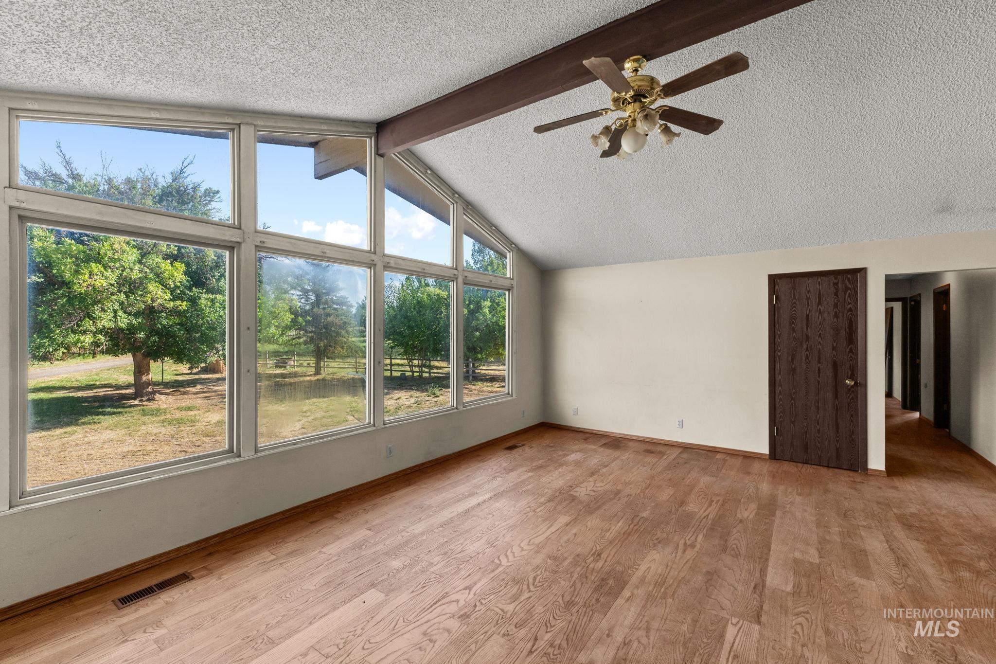 1296 E 4400 N, Buhl, Idaho 83316, 5 Bedrooms, 3 Bathrooms, Residential For Sale, Price $20,000,MLS 98999925