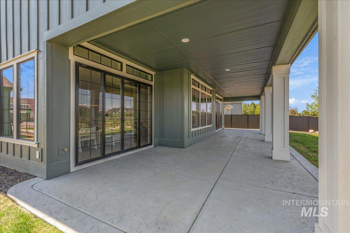 5148 W May Jay Dr., Eagle, Idaho 83616, 5 Bedrooms, 3.5 Bathrooms, Residential For Sale, Price $1,329,900,MLS 98999932