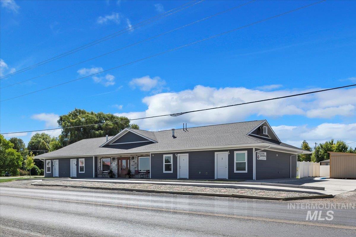 1221 21st, Heyburn, Idaho 83336, Residential Income For Sale, Price $890,000,MLS 98999935