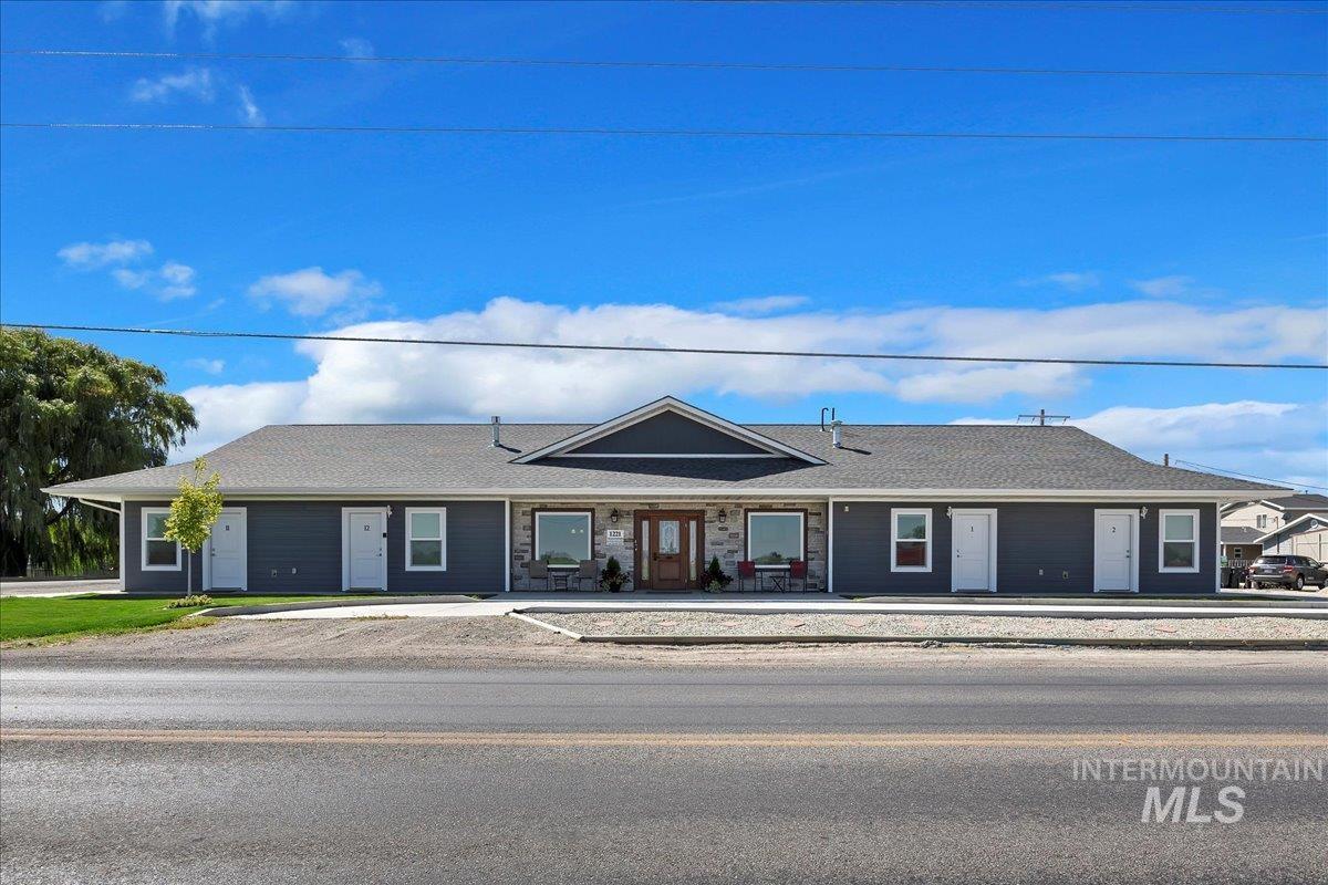 1221 21st, Heyburn, Idaho 83336, Residential Income For Sale, Price $890,000,MLS 98999935