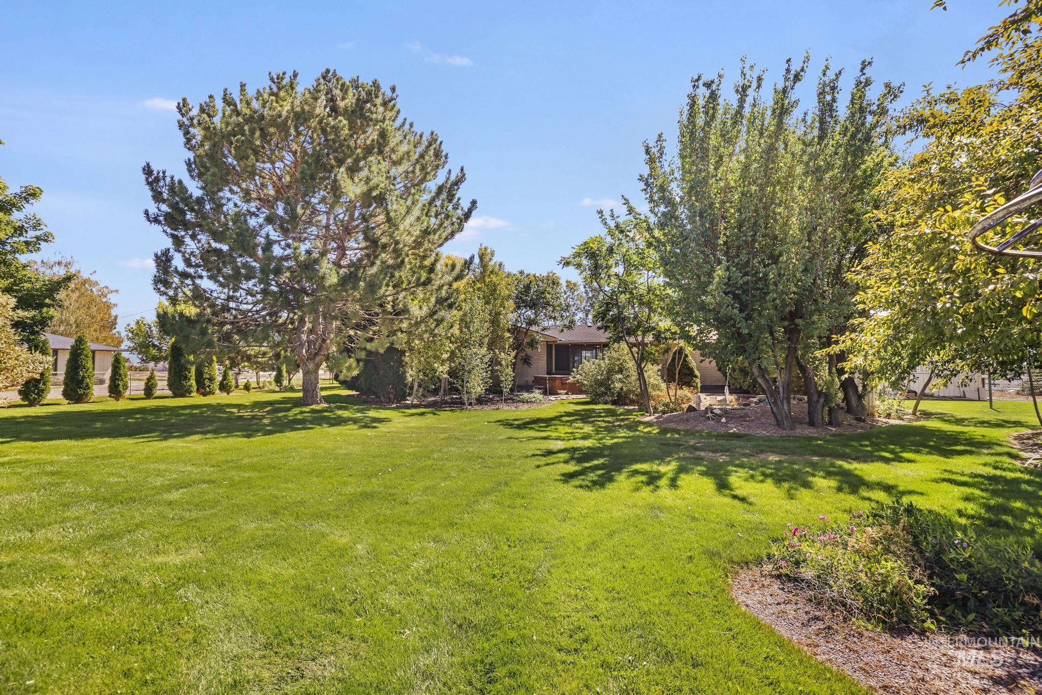 918 W Baseline RD, Paul, Idaho 83347, 3 Bedrooms, 2 Bathrooms, Residential For Sale, Price $479,900,MLS 98999943