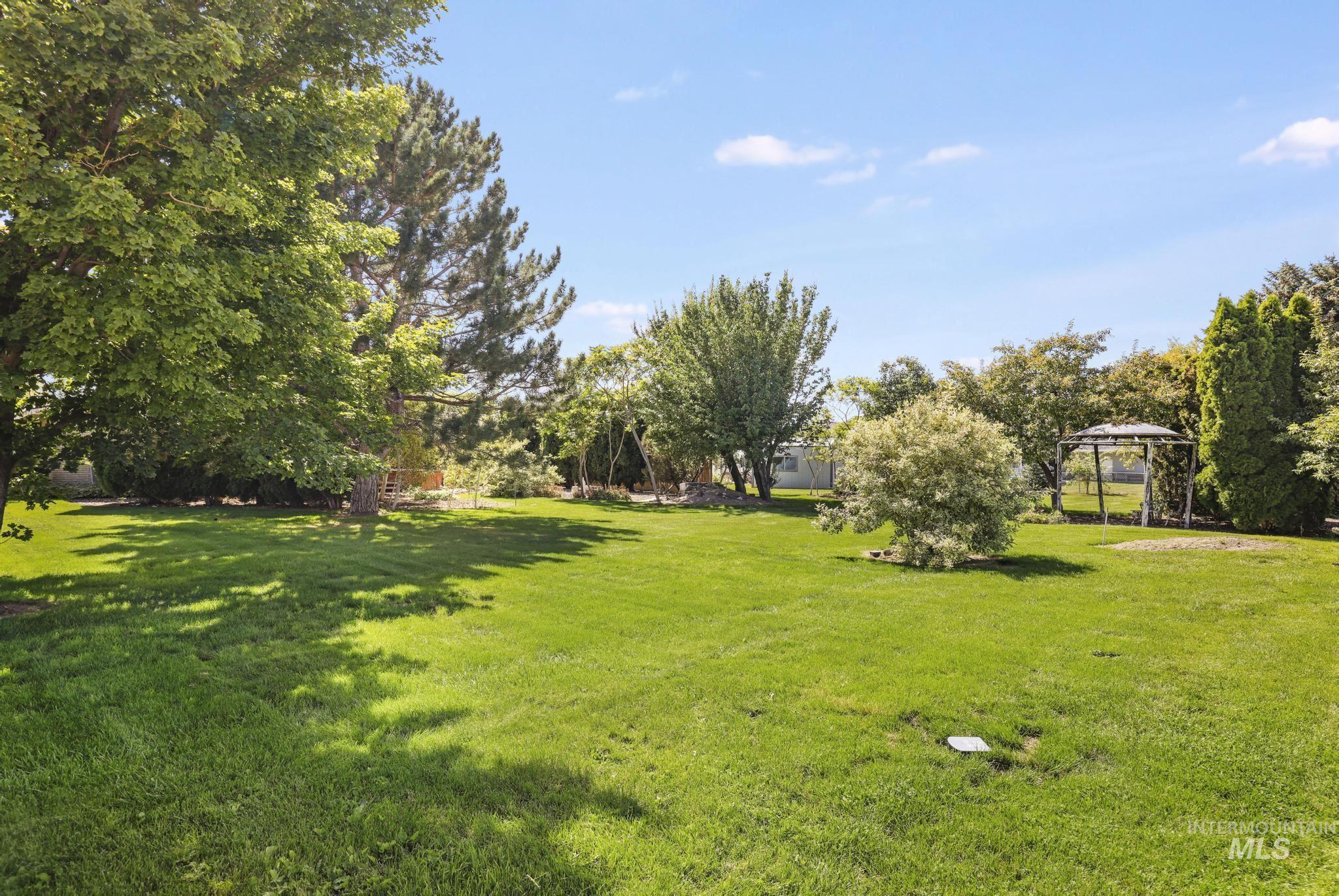 918 W Baseline RD, Paul, Idaho 83347, 3 Bedrooms, 2 Bathrooms, Residential For Sale, Price $479,900,MLS 98999943