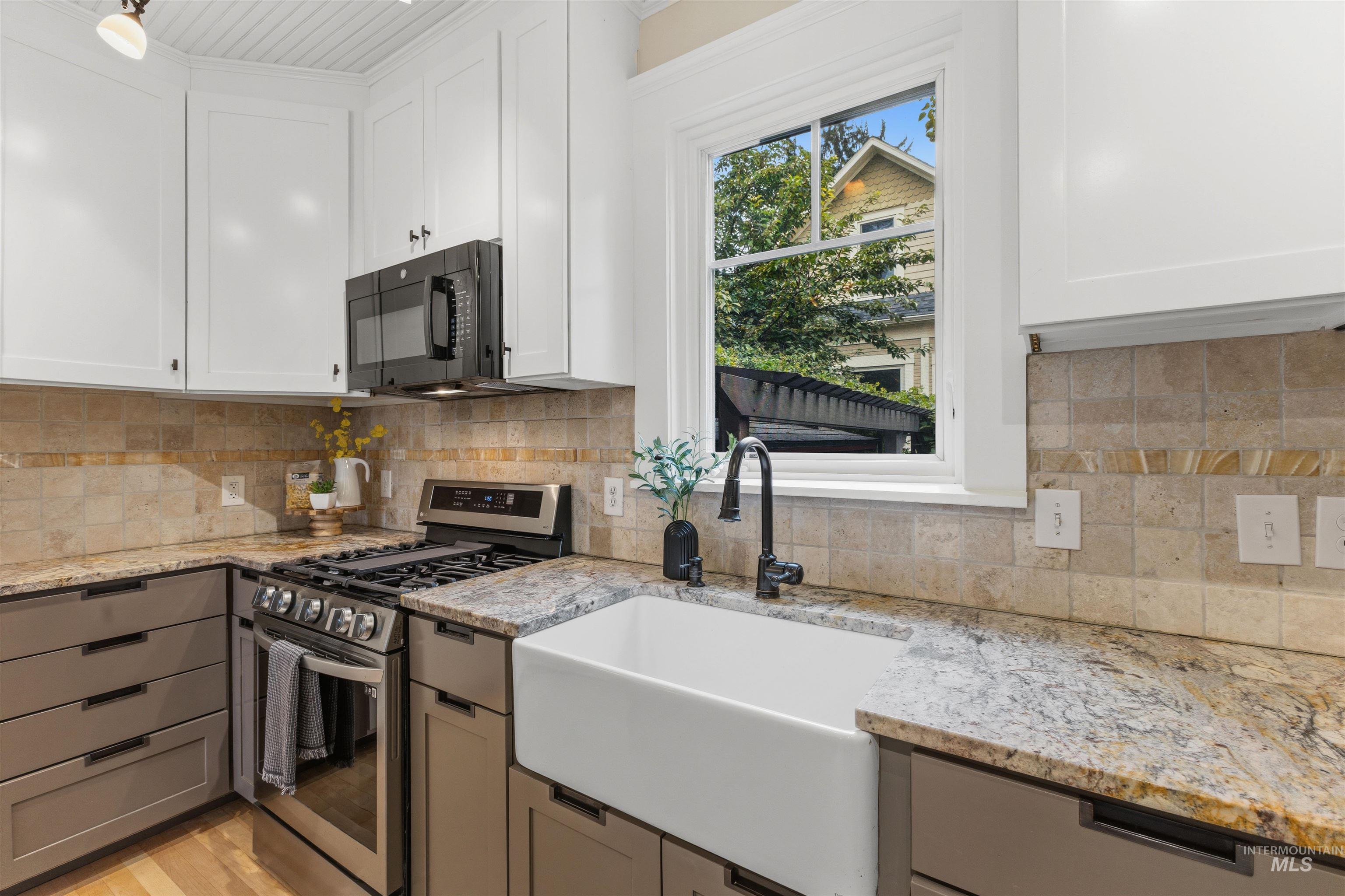 1102 N 16th, Boise, Idaho 83702, 4 Bedrooms, 3 Bathrooms, Residential For Sale, Price $1,350,000,MLS 98999945