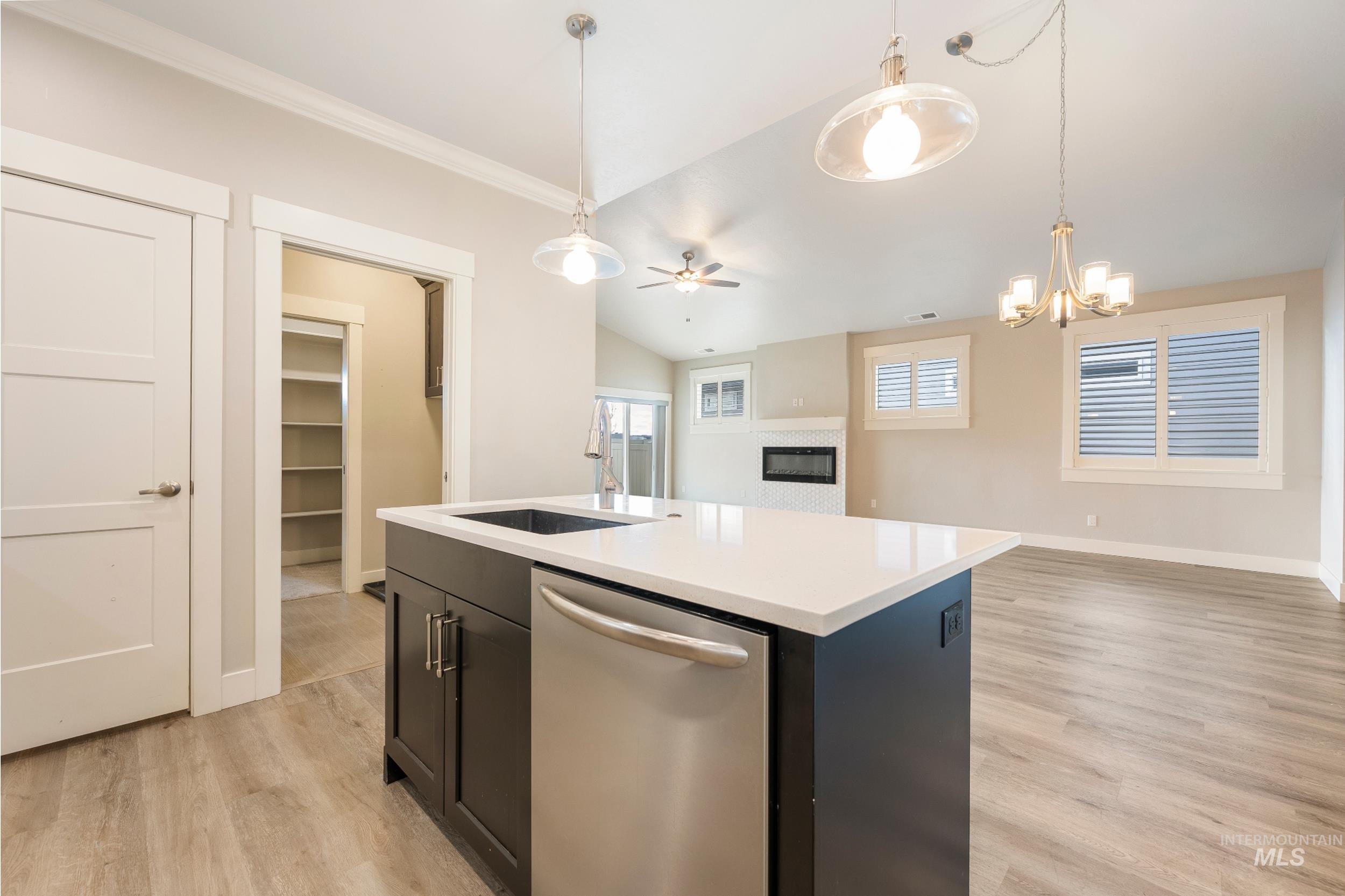 1969 E Presidential Drive, Meridian, Idaho 83642, 3 Bedrooms, 2.5 Bathrooms, Residential For Sale, Price $529,900,MLS 98999948