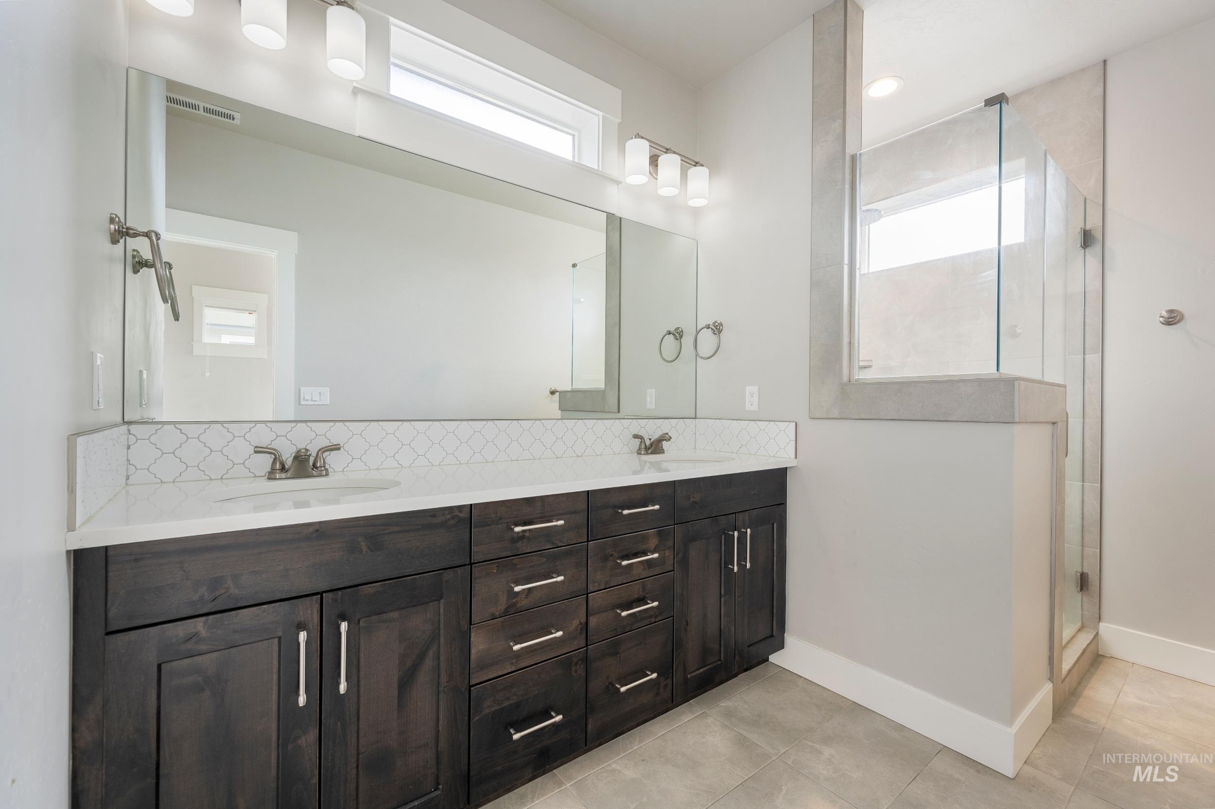 1969 E Presidential Drive, Meridian, Idaho 83642, 3 Bedrooms, 2.5 Bathrooms, Residential For Sale, Price $529,900,MLS 98999948
