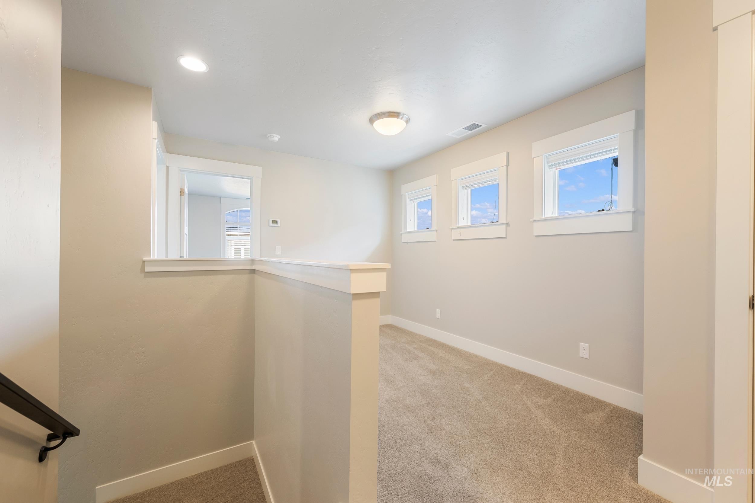 1969 E Presidential Drive, Meridian, Idaho 83642, 3 Bedrooms, 2.5 Bathrooms, Residential For Sale, Price $529,900,MLS 98999948