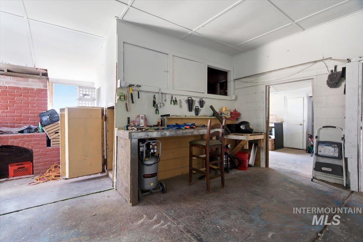 525 N 11th, Payette, Idaho 83661, 2 Bedrooms, 1 Bathroom, Residential For Sale, Price $310,000,MLS 98999949