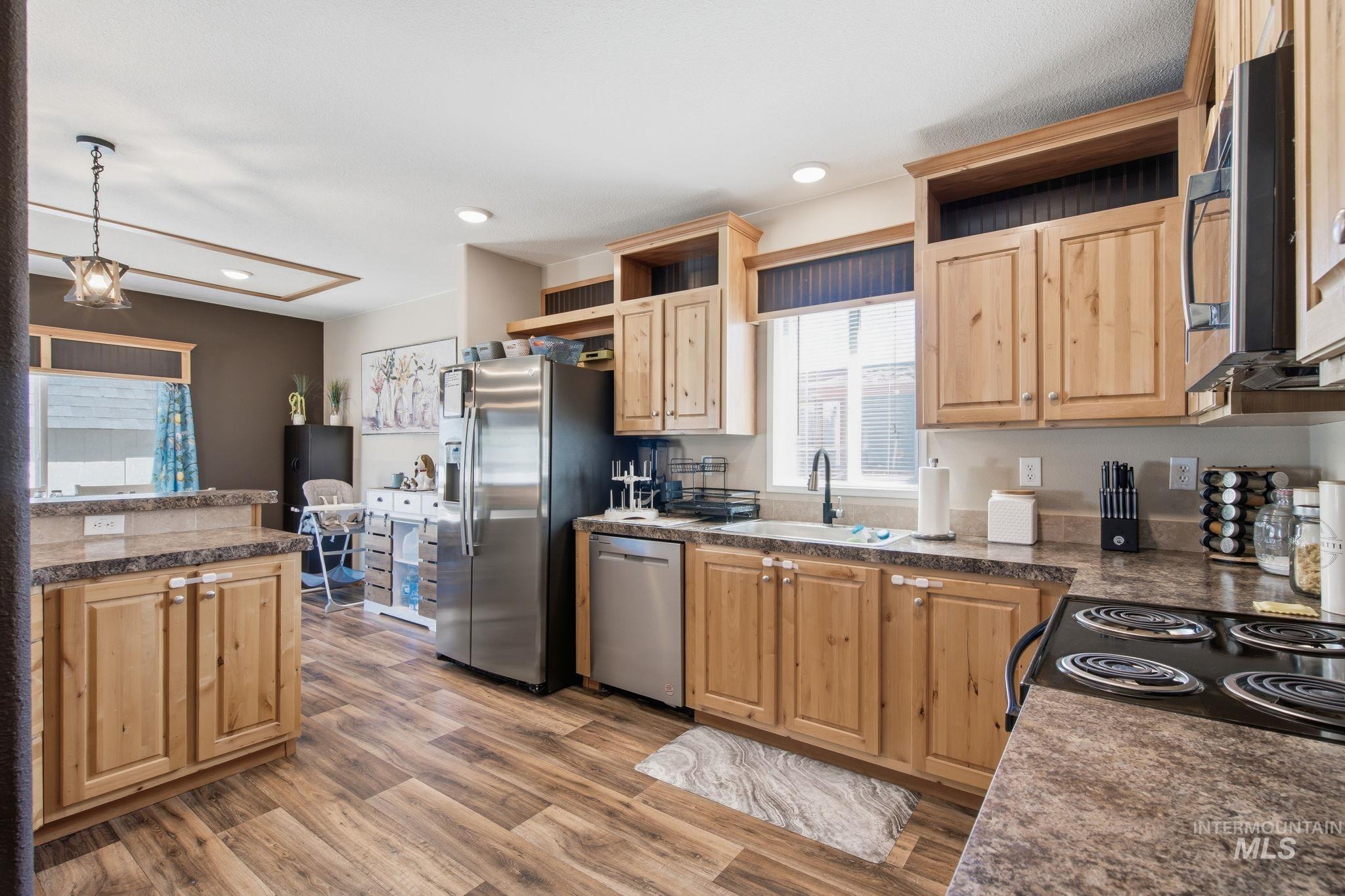 1252 N Timathy Lane, Boise, Idaho 83713, 3 Bedrooms, 2 Bathrooms, Residential For Sale, Price $169,900,MLS 98999950
