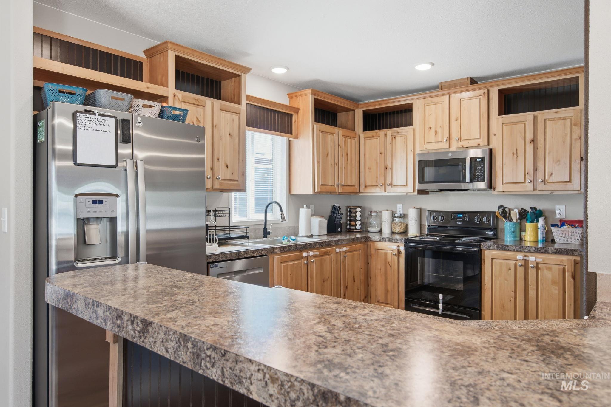 1252 N Timathy Lane, Boise, Idaho 83713, 3 Bedrooms, 2 Bathrooms, Residential For Sale, Price $169,900,MLS 98999950