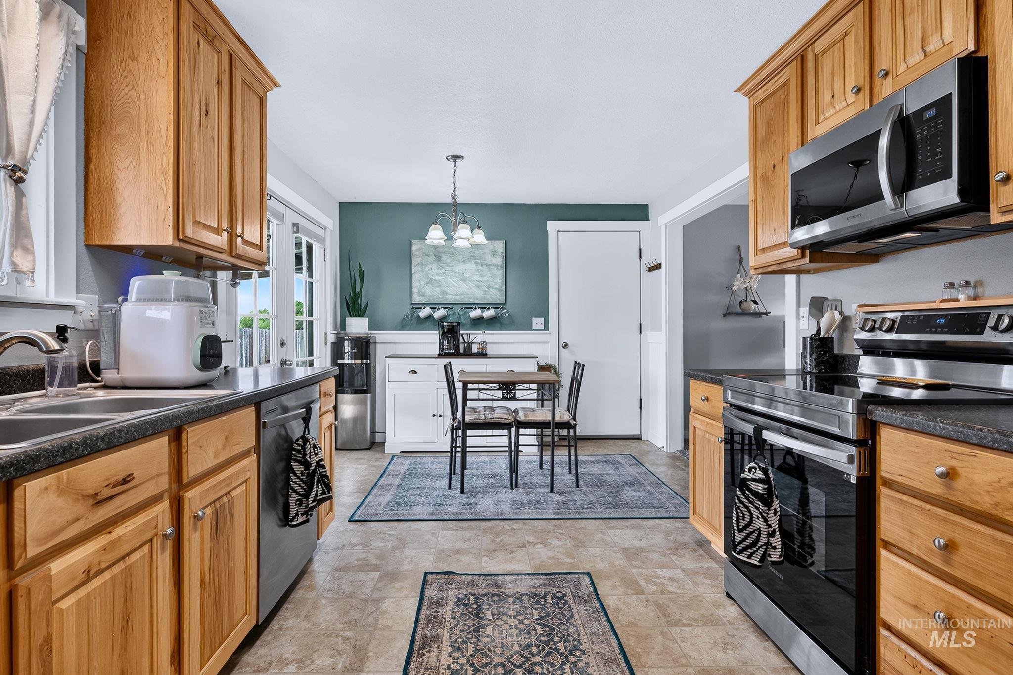 11469 W Hanks St, Boise, Idaho 83709, 3 Bedrooms, 1 Bathroom, Residential For Sale, Price $395,000, 98999951