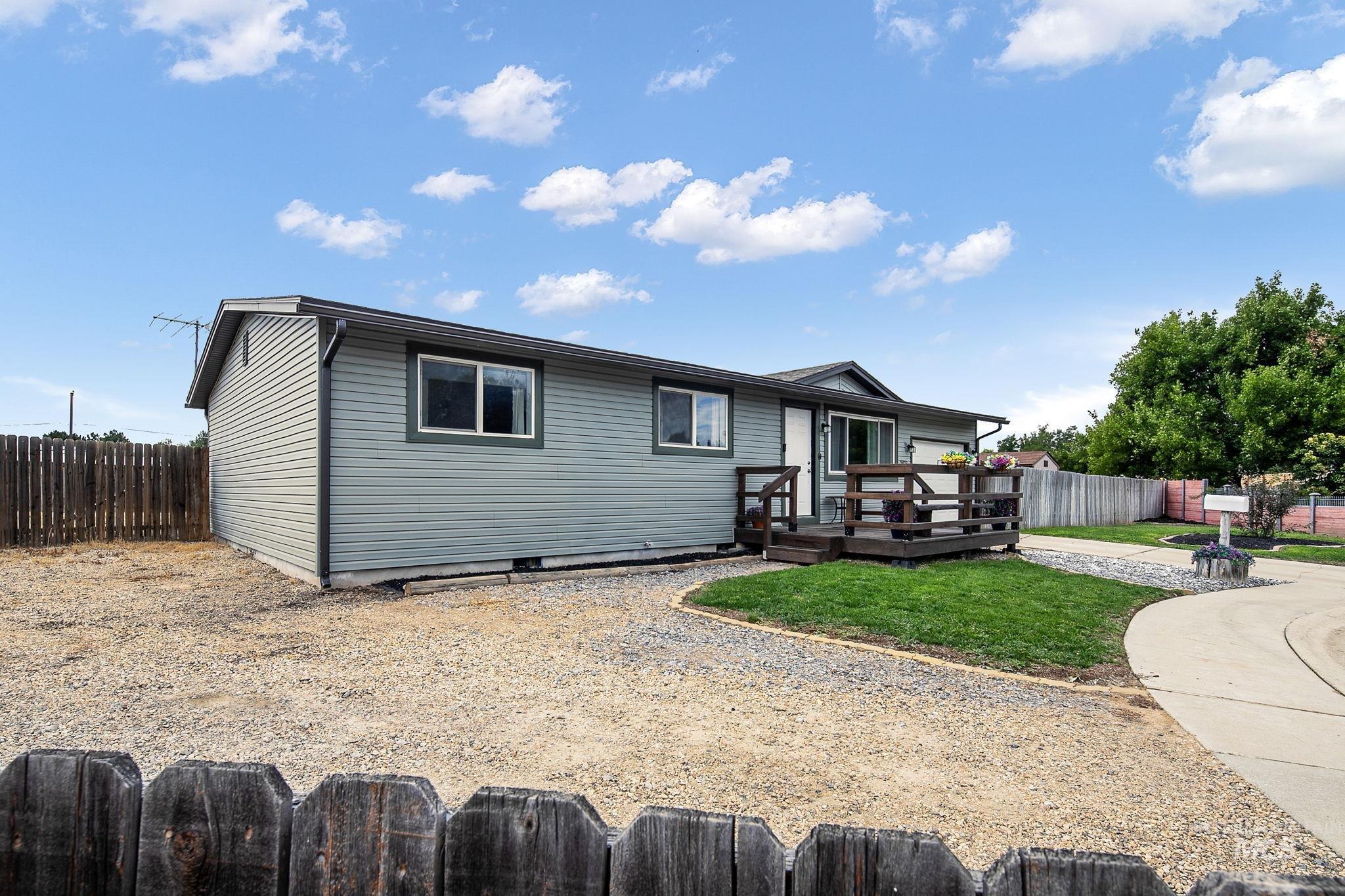 11469 W Hanks St, Boise, Idaho 83709, 3 Bedrooms, 1 Bathroom, Residential For Sale, Price $395,000, 98999951