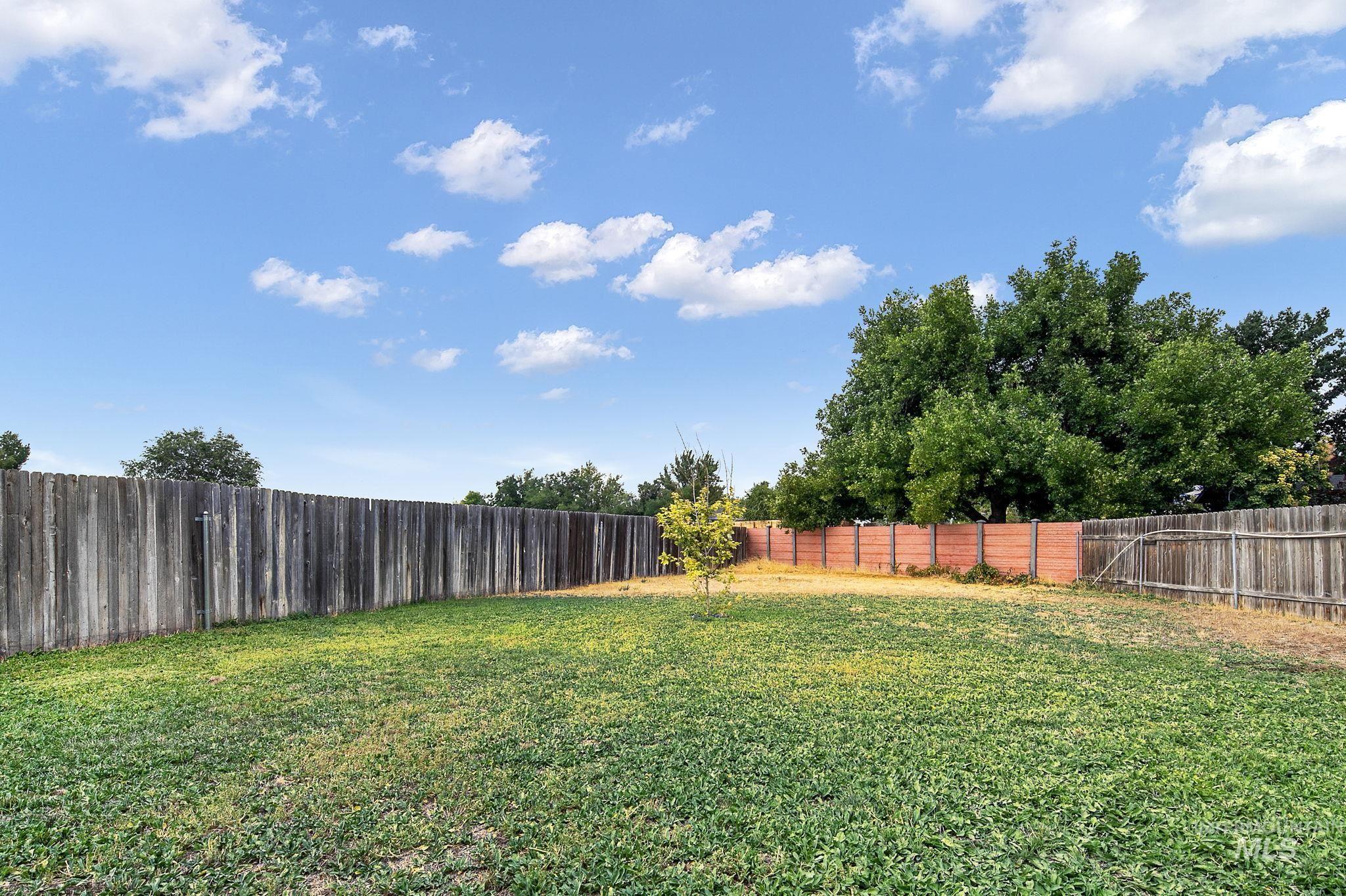 11469 W Hanks St, Boise, Idaho 83709, 3 Bedrooms, 1 Bathroom, Residential For Sale, Price $395,000, 98999951