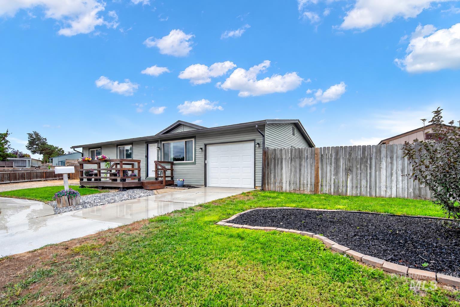 11469 W Hanks St, Boise, Idaho 83709, 3 Bedrooms, 1 Bathroom, Residential For Sale, Price $395,000, 98999951